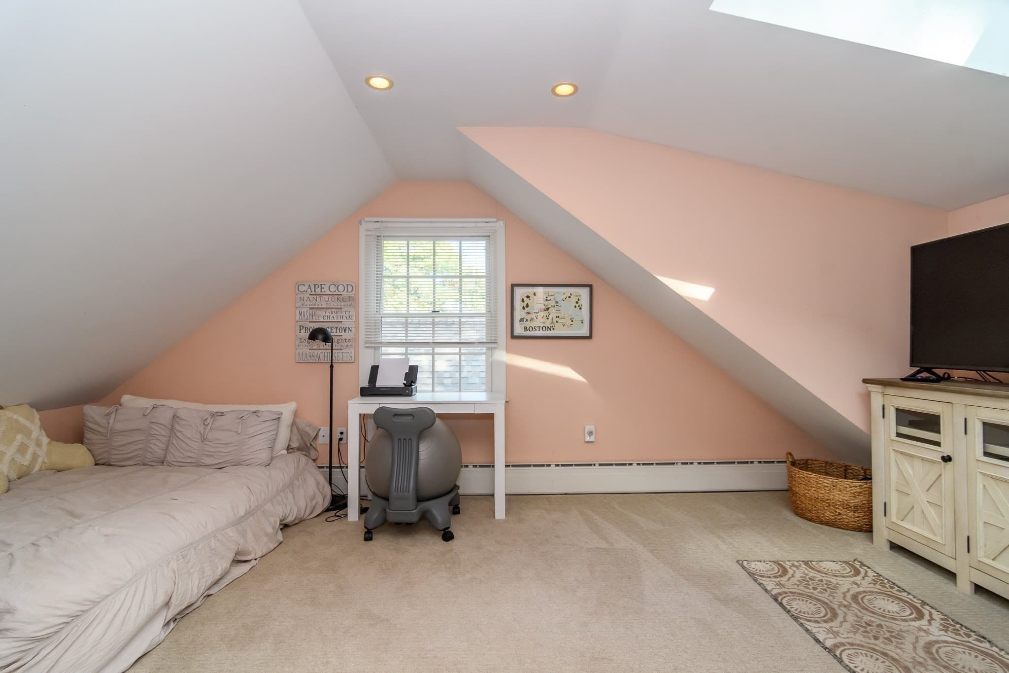Single Family Residence at 11 Burtonwood Ave, Bourne MA 02532, Bourne, photo 15 of 21