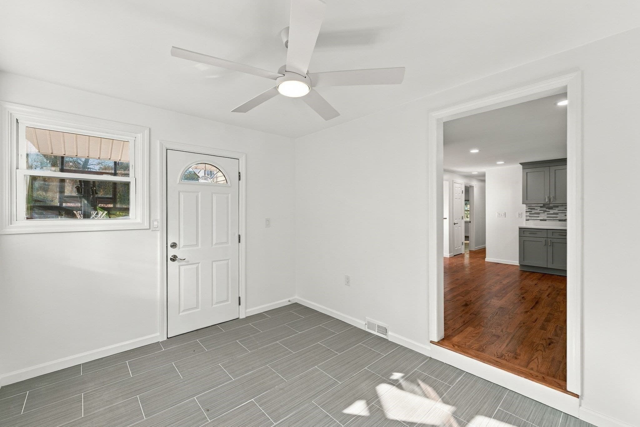 Single Family Residence at 29 Windsor Rd, Beverly MA 01915, Beverly, photo 12 of 38
