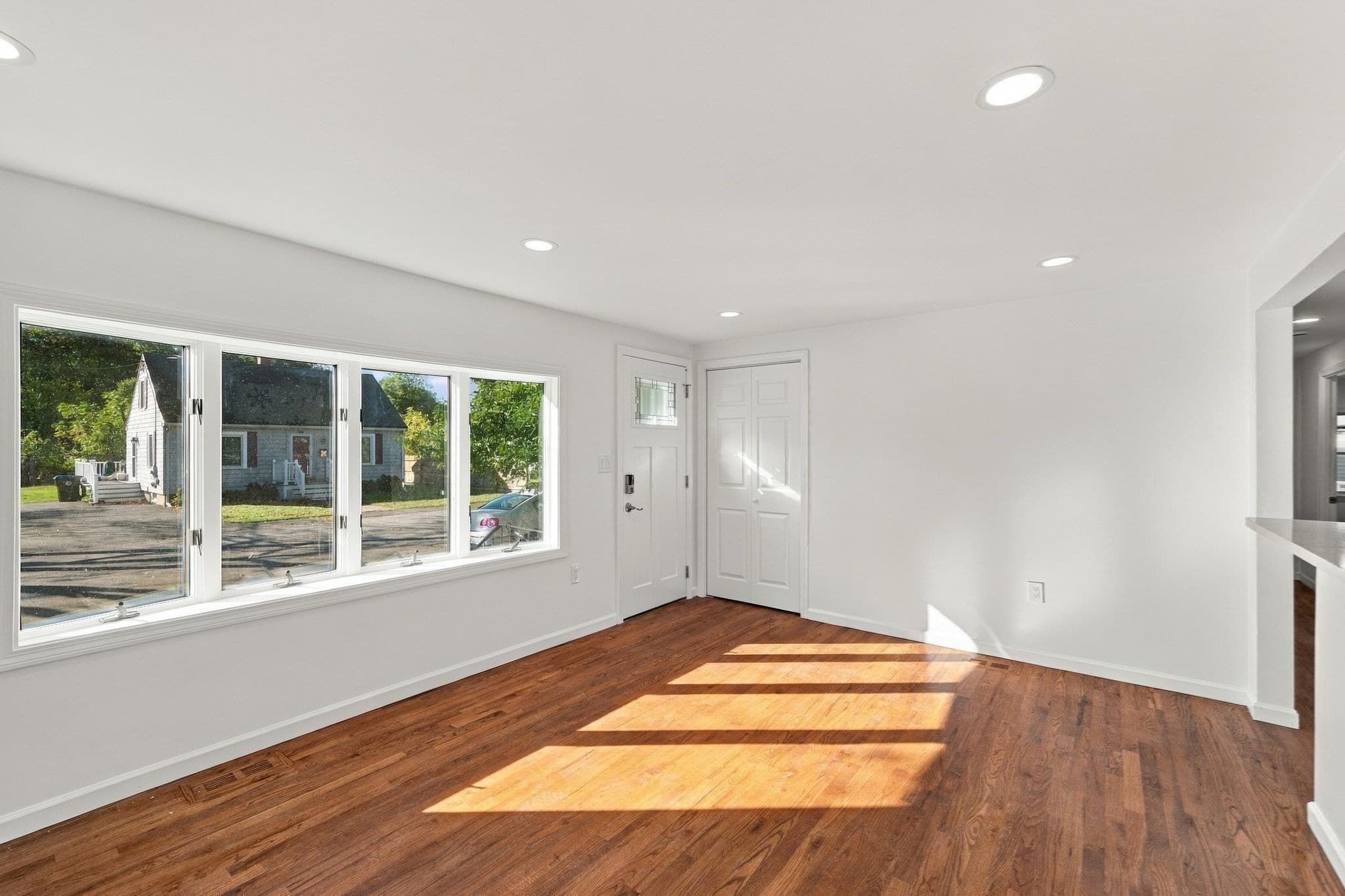 Single Family Residence at 29 Windsor Rd, Beverly MA 01915, Beverly, photo 10 of 38
