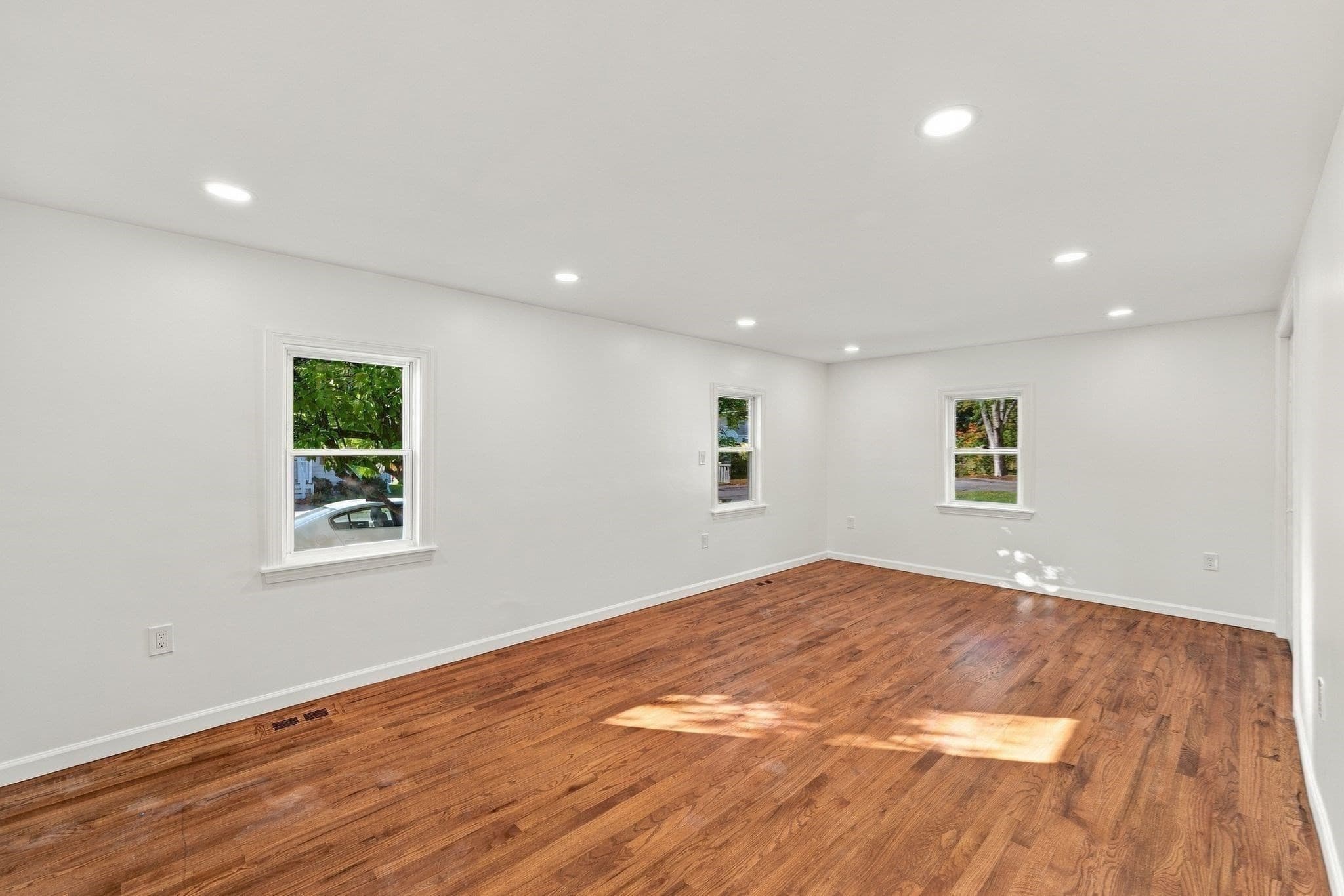 Single Family Residence at 29 Windsor Rd, Beverly MA 01915, Beverly, photo 15 of 38