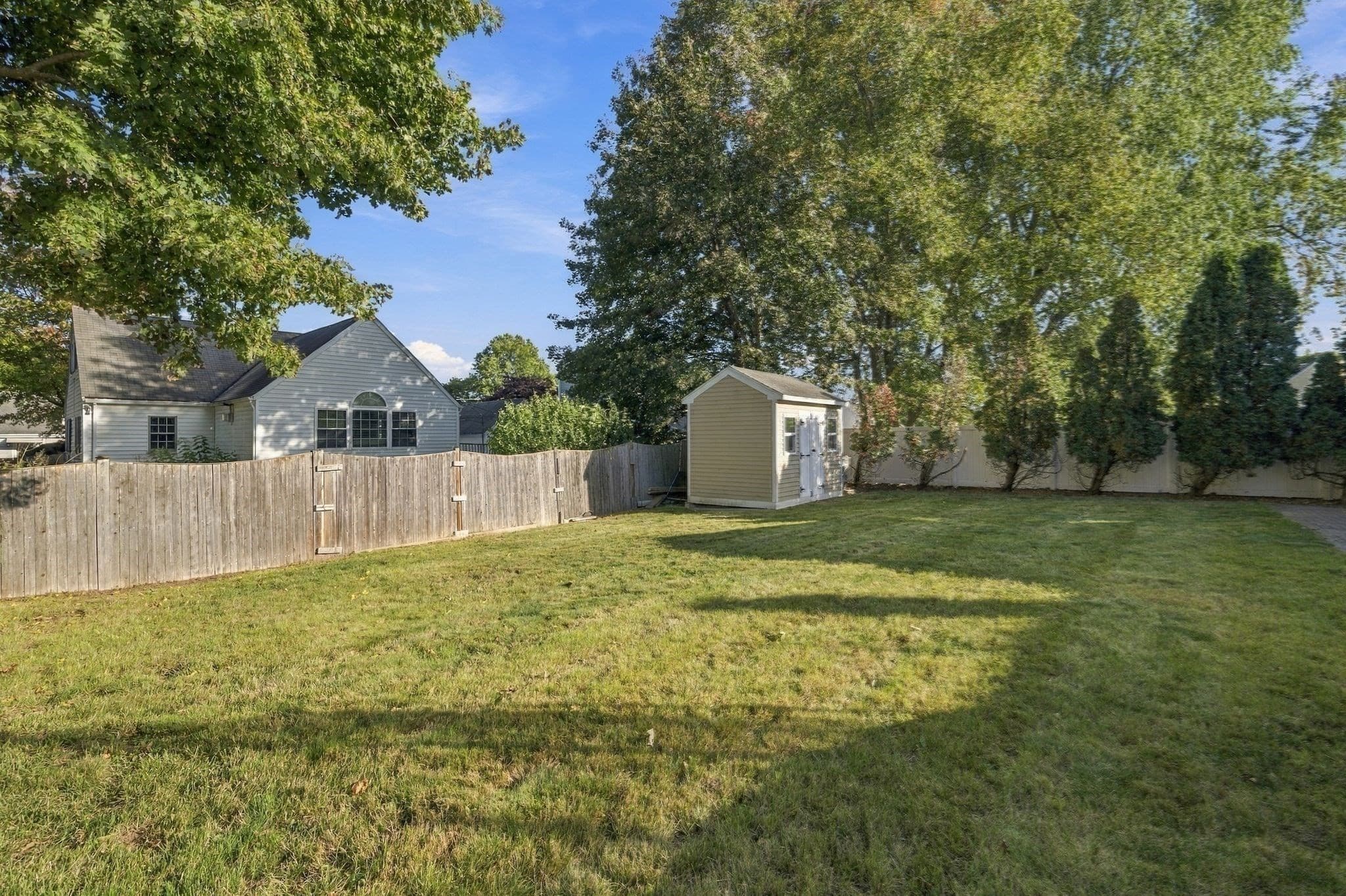 Single Family Residence at 29 Windsor Rd, Beverly MA 01915, Beverly, photo 35 of 38