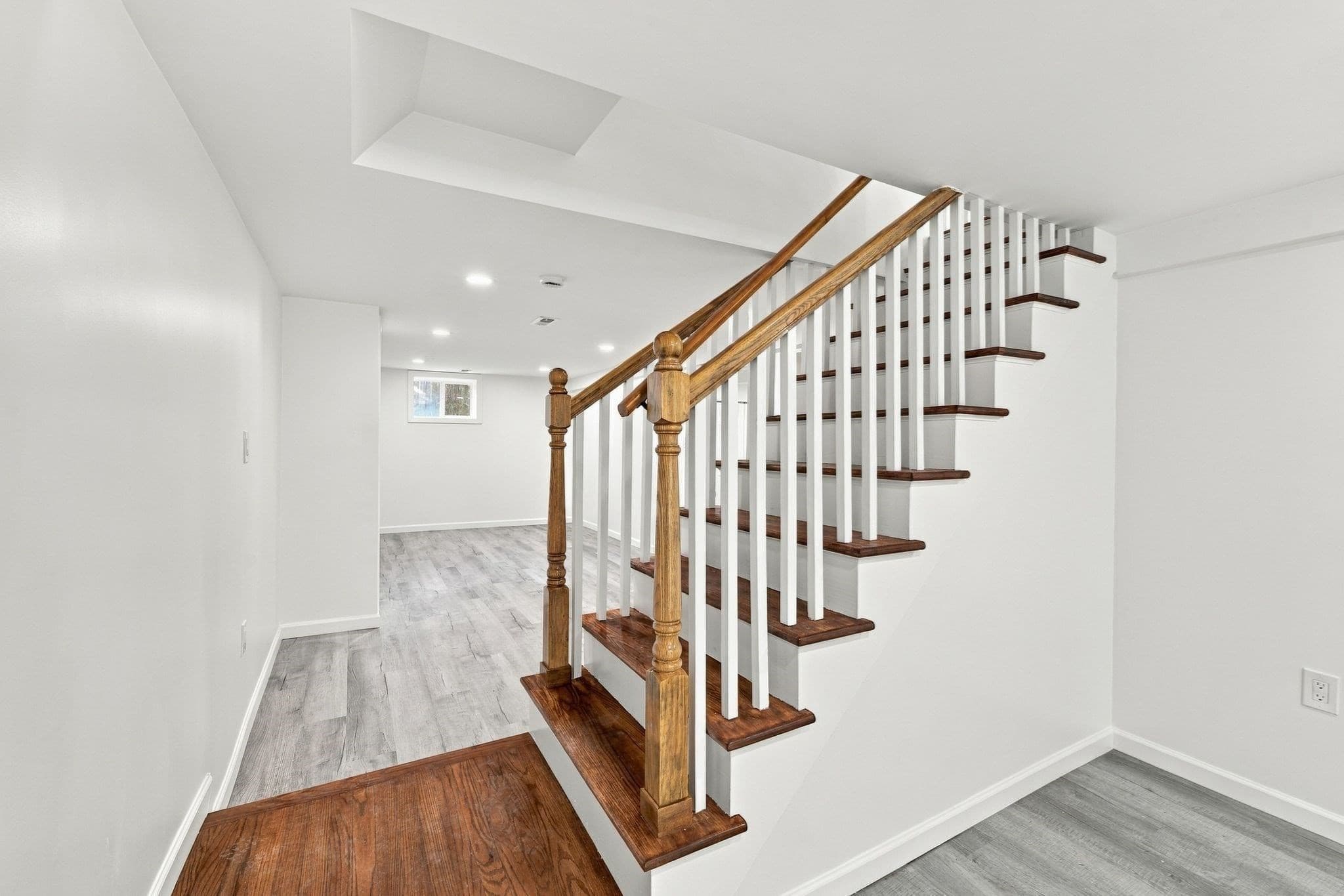 Single Family Residence at 29 Windsor Rd, Beverly MA 01915, Beverly, photo 21 of 38