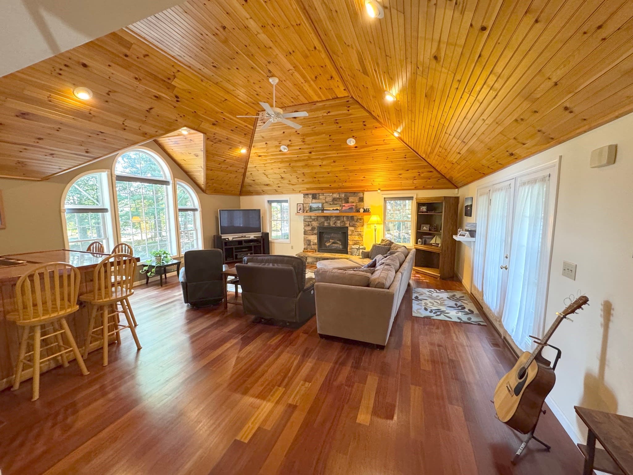 Single Family Residence at 20 Emerald St, Tyngsborough MA 01879, Tyngsborough, photo 6 of 42