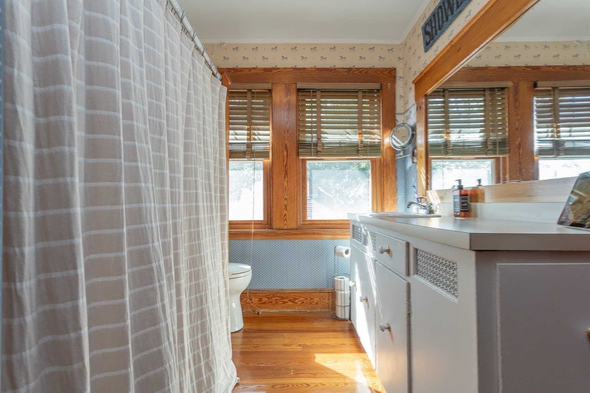 Single Family Residence at 195 Bedford Street, New Bedford MA 02740, New Bedford, photo 24 of 36