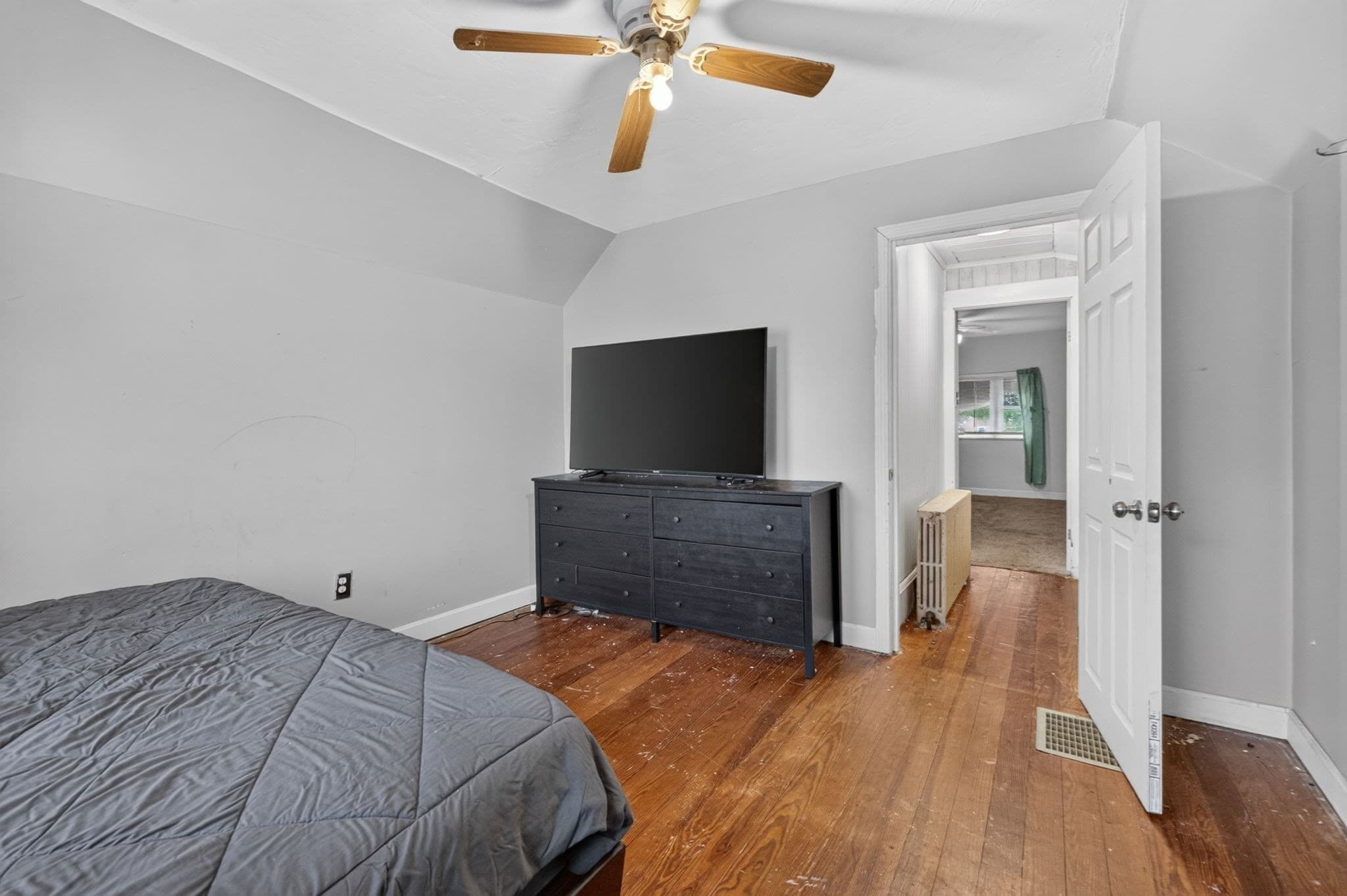 Single Family Residence at 7 Garfield St, Acushnet MA 02743, photo 23 of 42