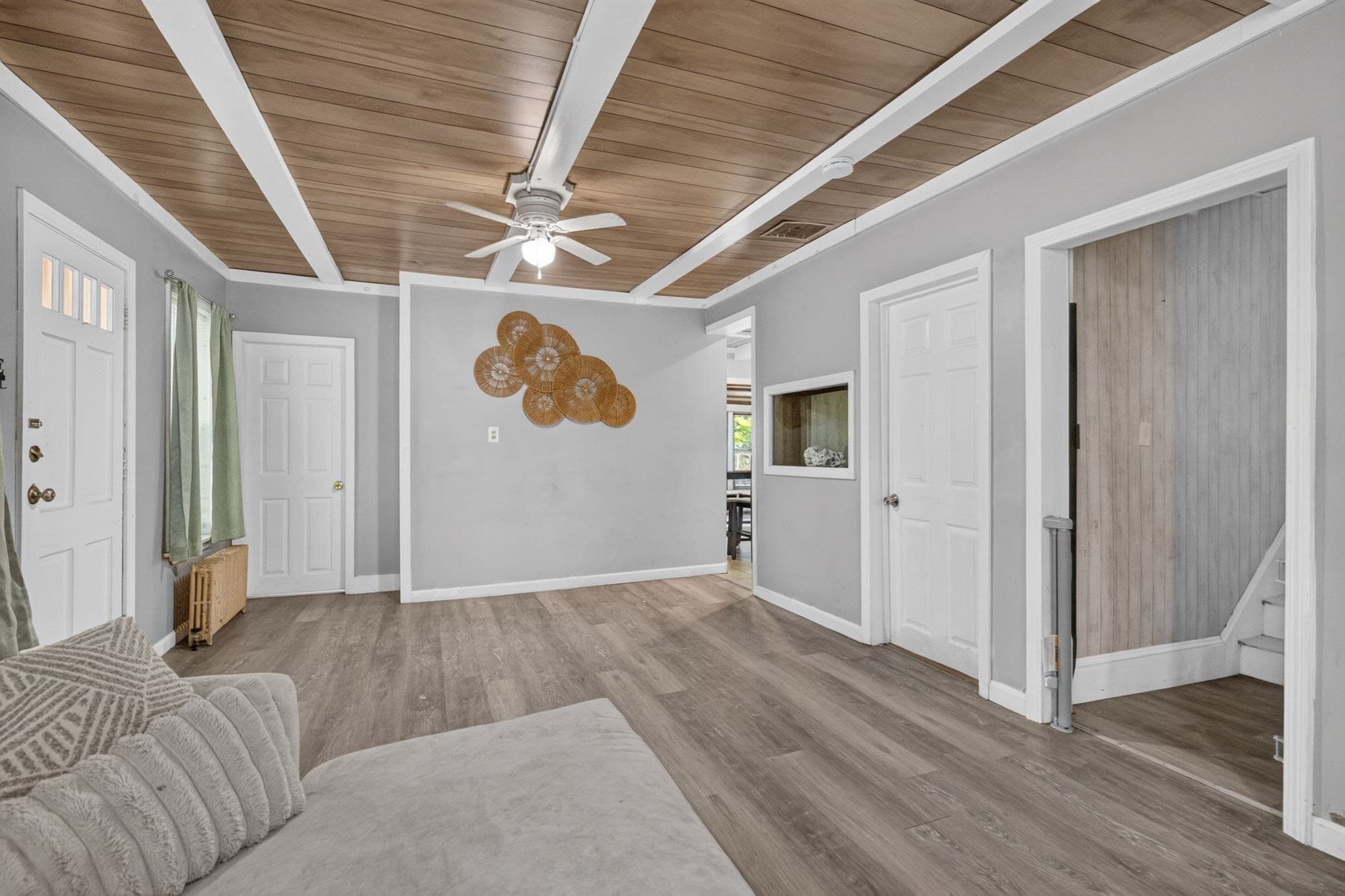 Single Family Residence at 7 Garfield St, Acushnet MA 02743, photo 7 of 42