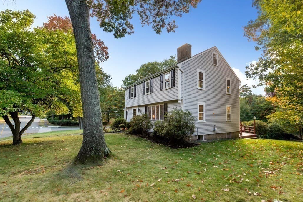 Single Family Residence at 24 Fletcher Rd, Lynnfield MA 01940, Lynnfield, photo 4 of 42