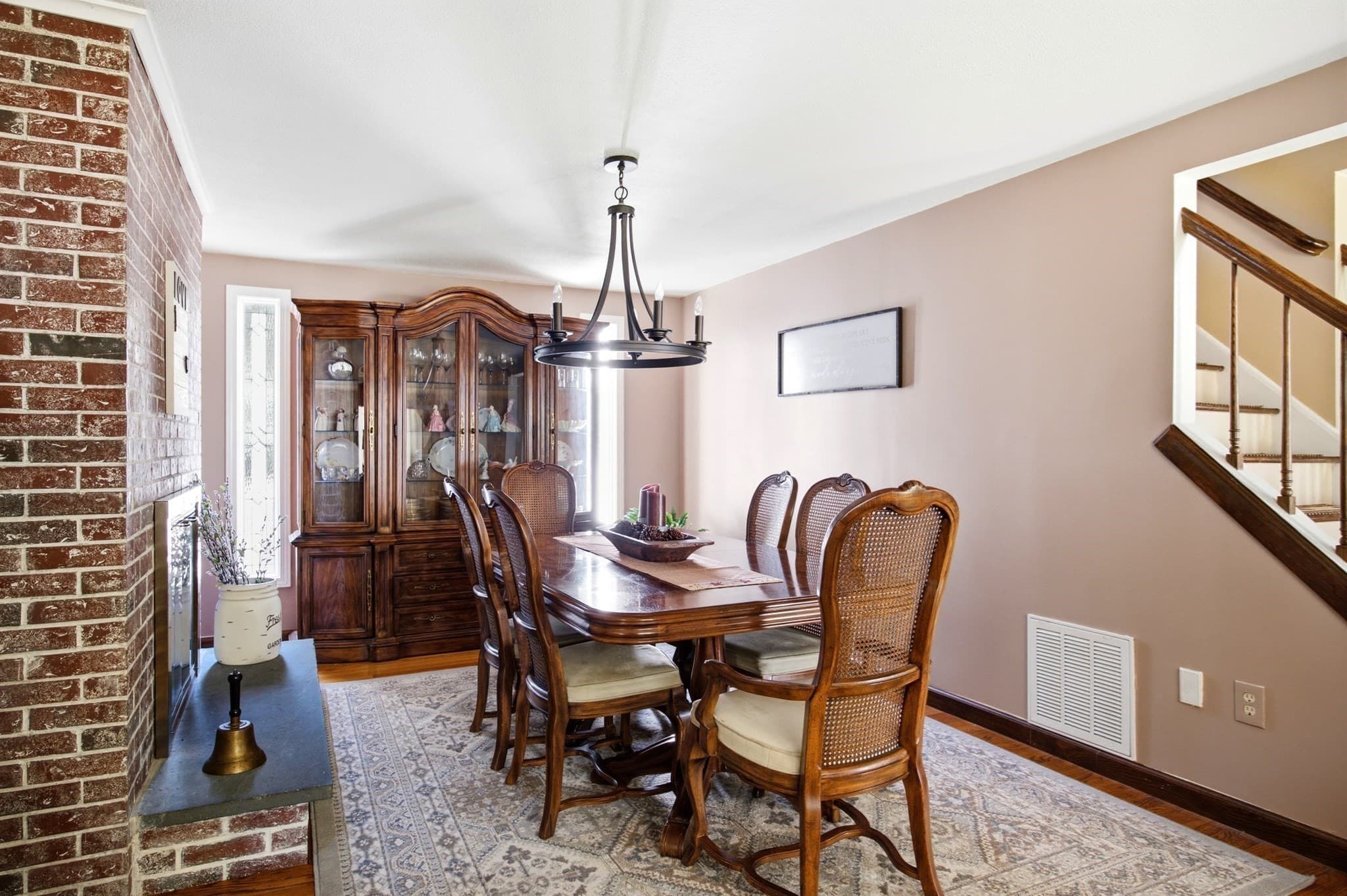 Single Family Residence at 363 Loomis St, Westfield MA 01085, Westfield, photo 4 of 42