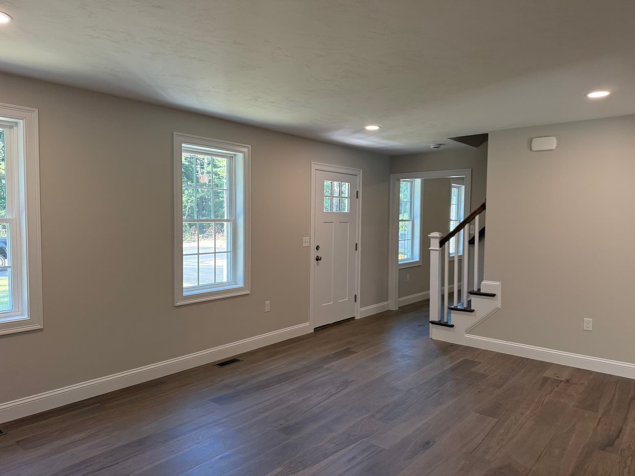 Single Family Residence at 5 Sand Street, Middleboro MA 02346, Middleboro, photo 6 of 41