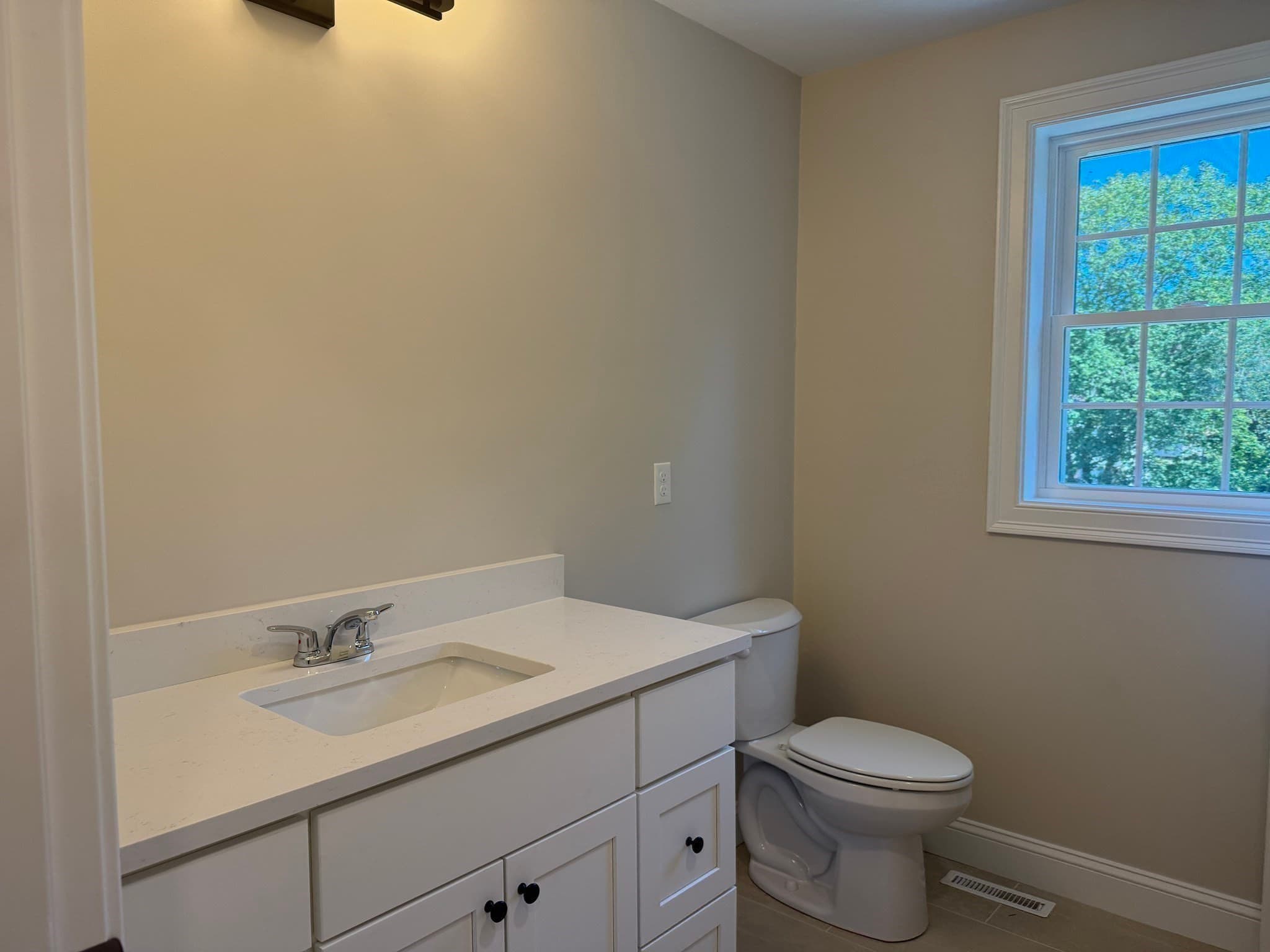 Single Family Residence at 5 Sand Street, Middleboro MA 02346, Middleboro, photo 28 of 41