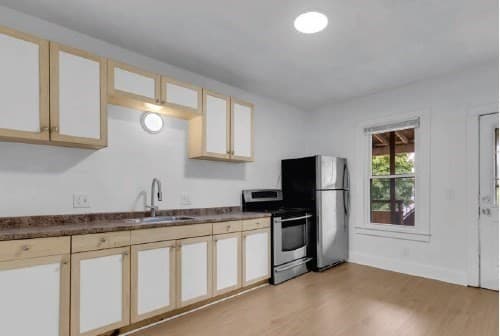 5-9 Family at 82 Malden St, Springfield MA 01108, Springfield, photo 10 of 13