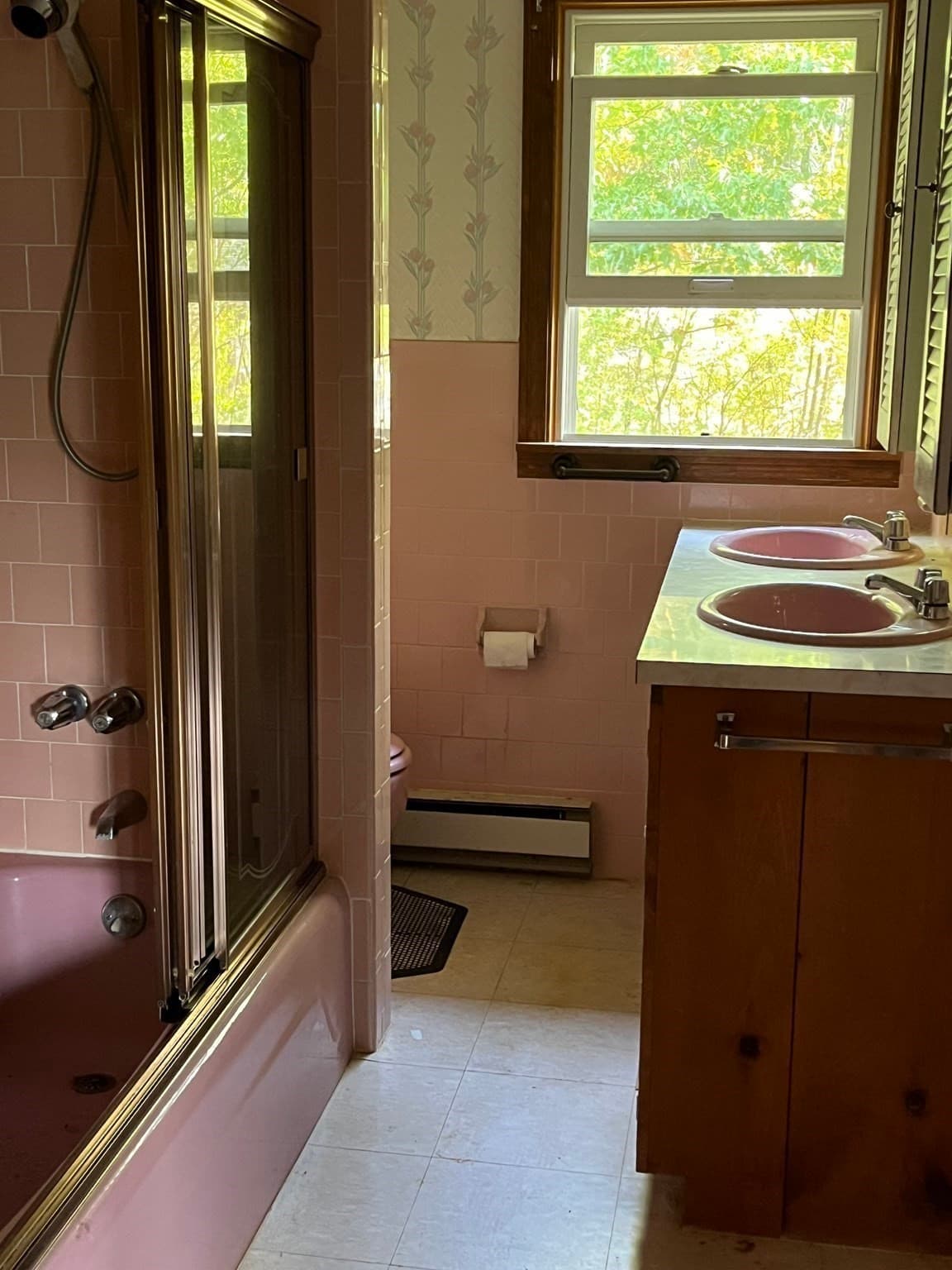 Single Family Residence at 10 Douglas Drive, Ayer MA 01432, Ayer, photo 13 of 28