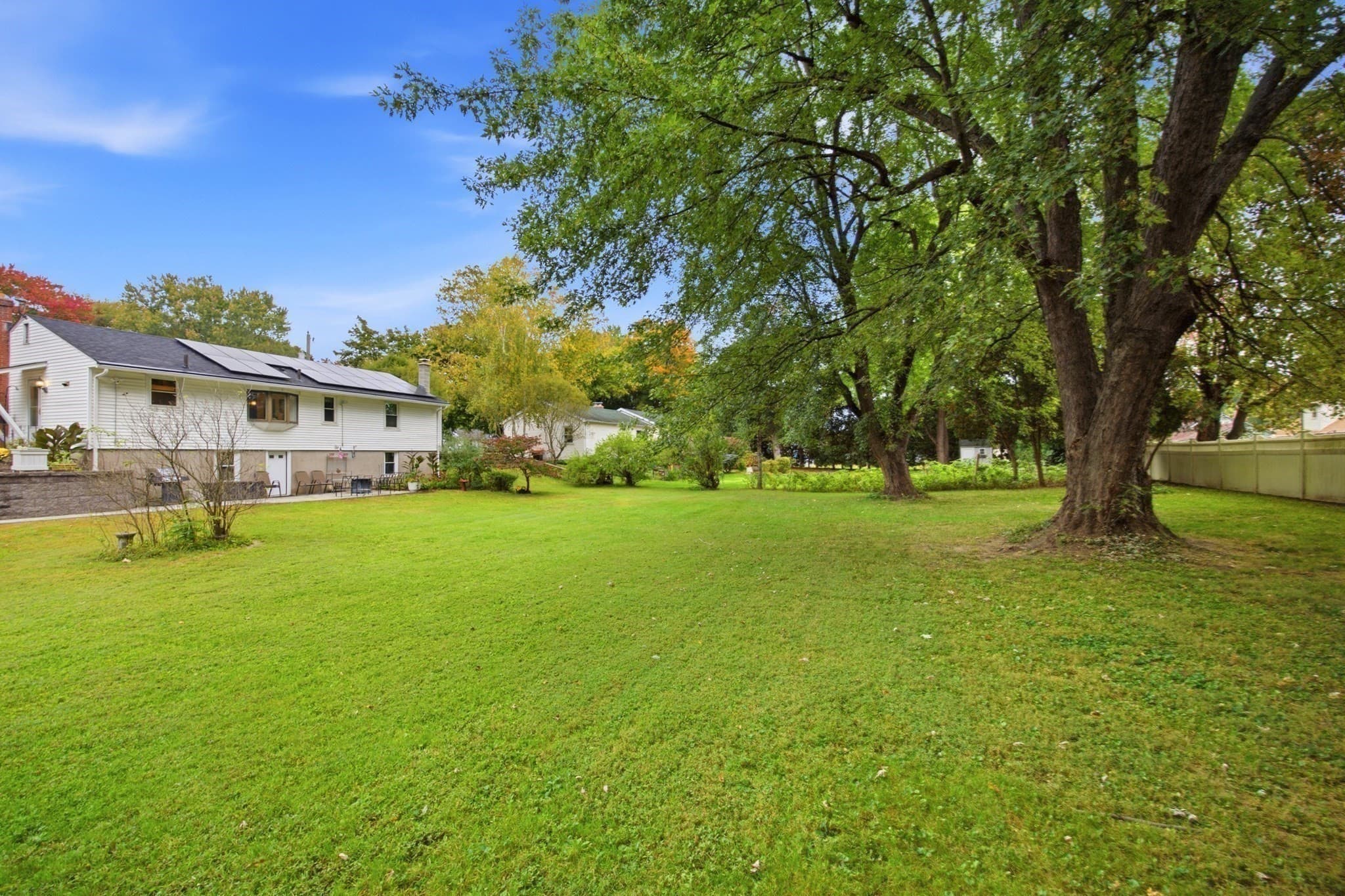 Single Family Residence at 85 Peros Dr, Agawam MA 01001, Agawam, photo 14 of 21
