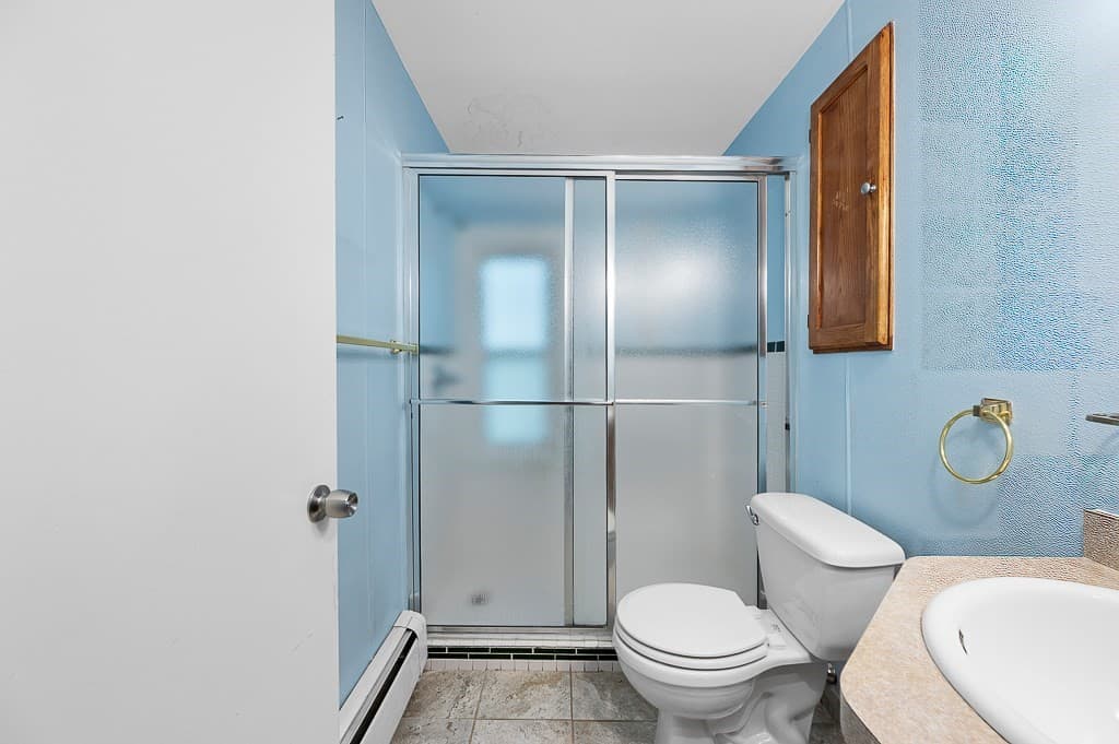 Single Family Residence at 32 Tyson Rd, Worcester MA 01606, Worcester, photo 18 of 30