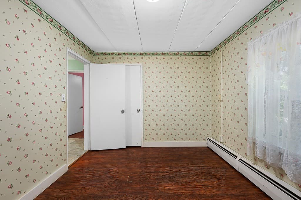 Single Family Residence at 32 Tyson Rd, Worcester MA 01606, Worcester, photo 21 of 30