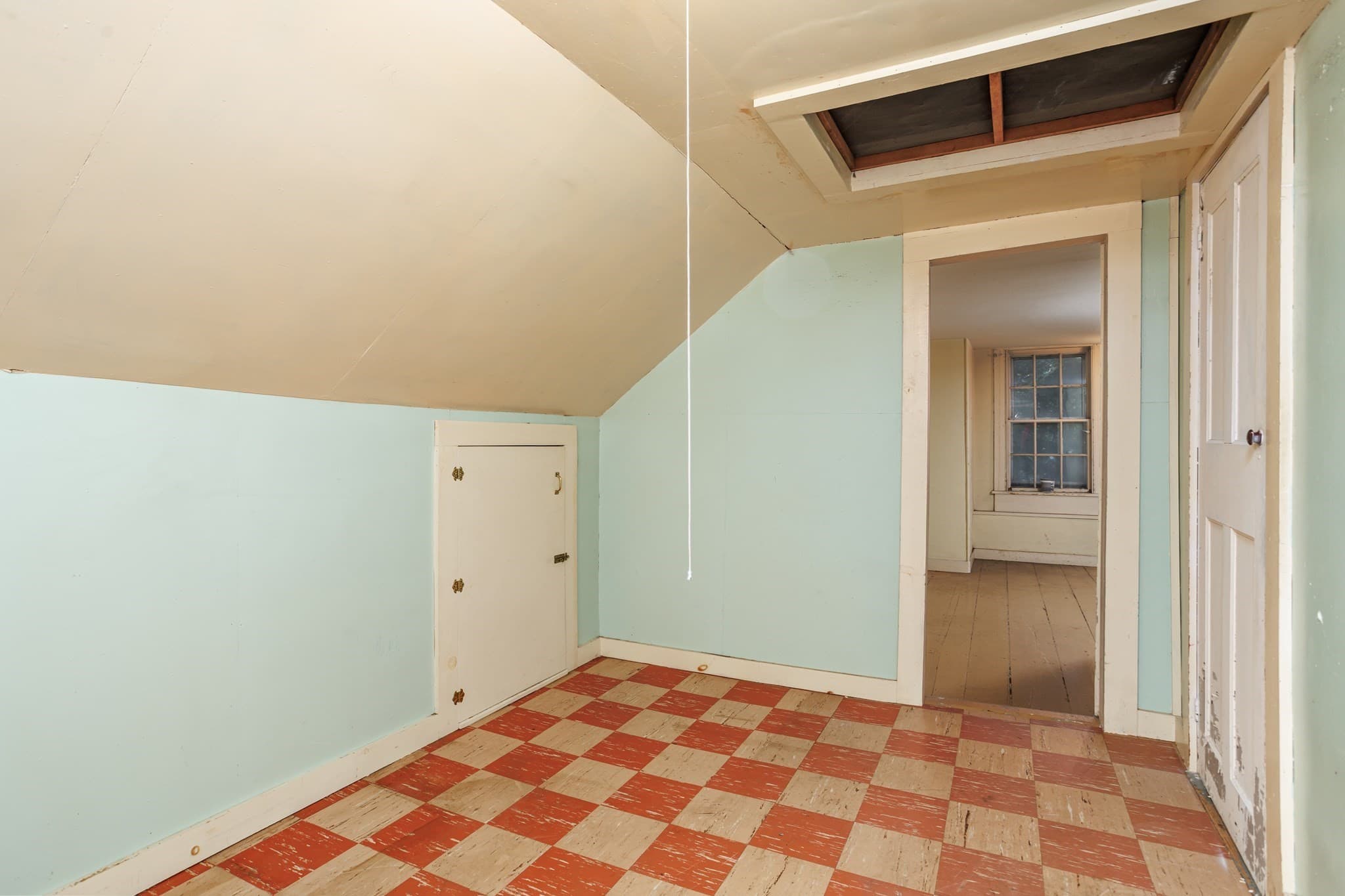 Single Family Residence at 90 Hilltop Dr, Barnstable MA 02648, Barnstable, photo 32 of 42
