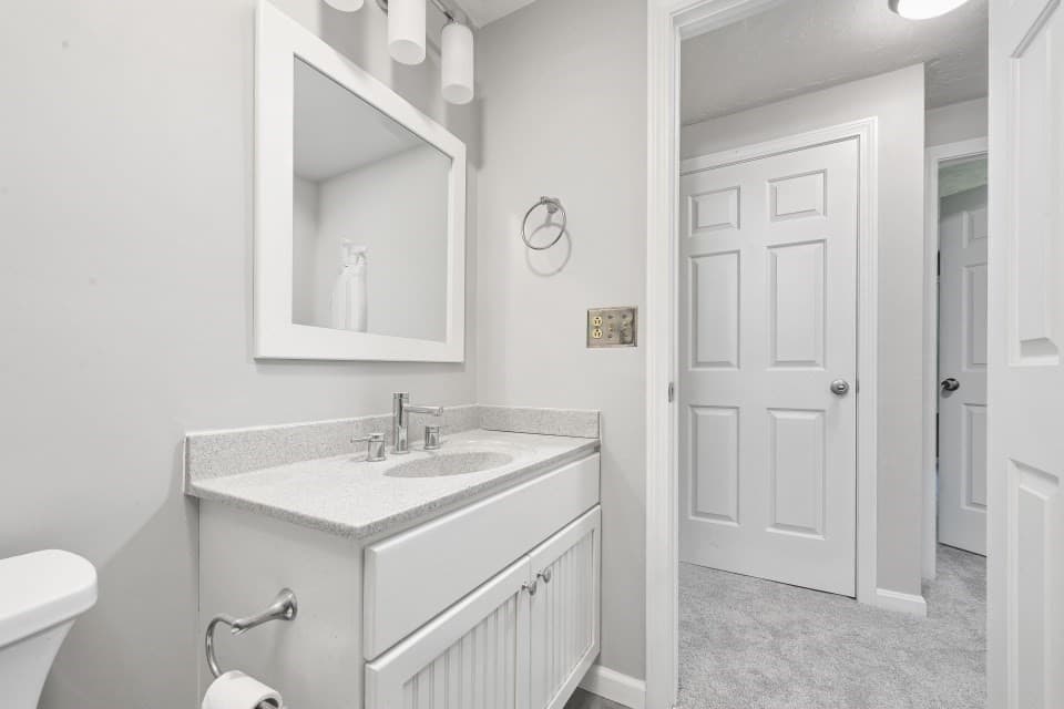 Condominium at 610 S Franklin St # F302, Holbrook MA 02343, Holbrook, photo 13 of 26