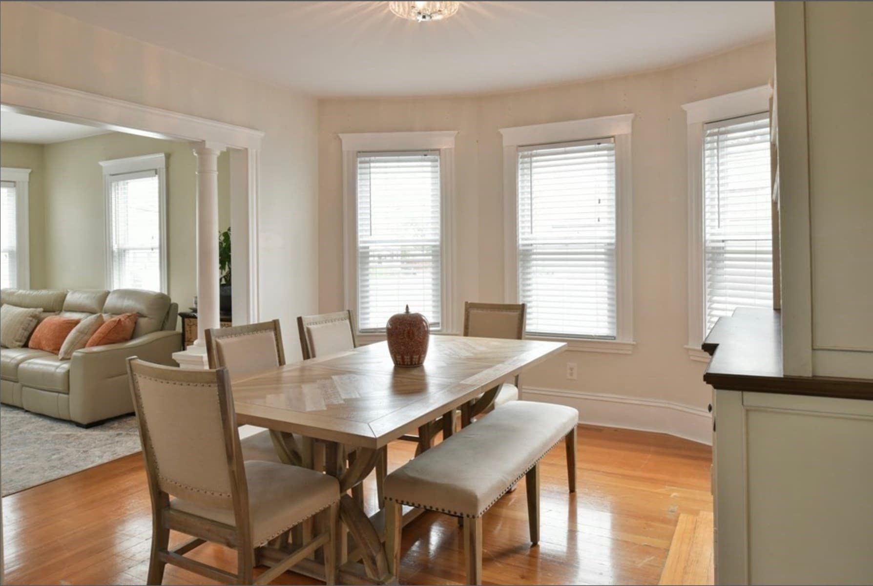 Single Family Residence at 8 Lake Ave, Lynn MA 01904, Lynn, photo 8 of 12