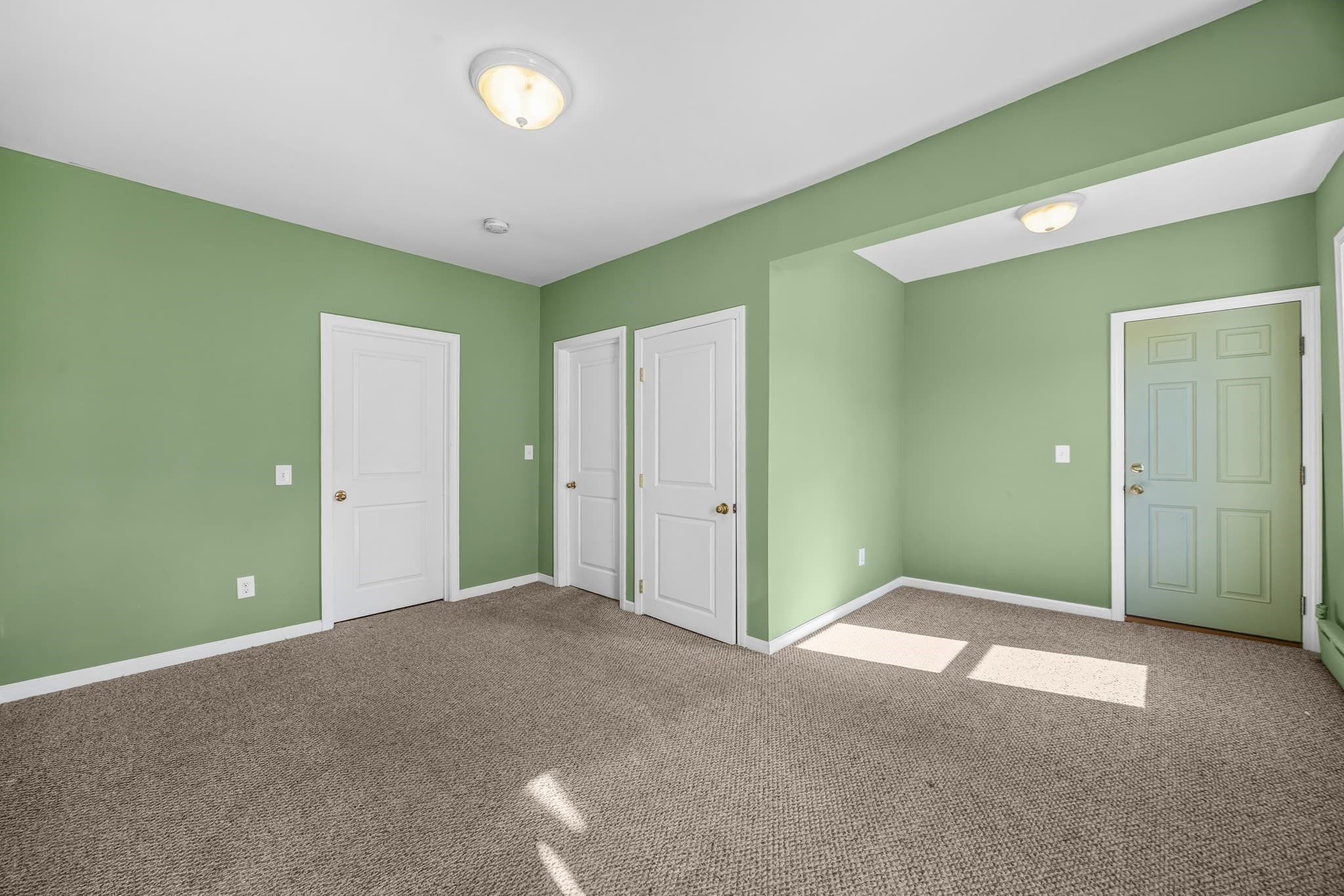 Multi Family at 12 Chester St, Chicopee MA 01013, Chicopee, photo 10 of 38