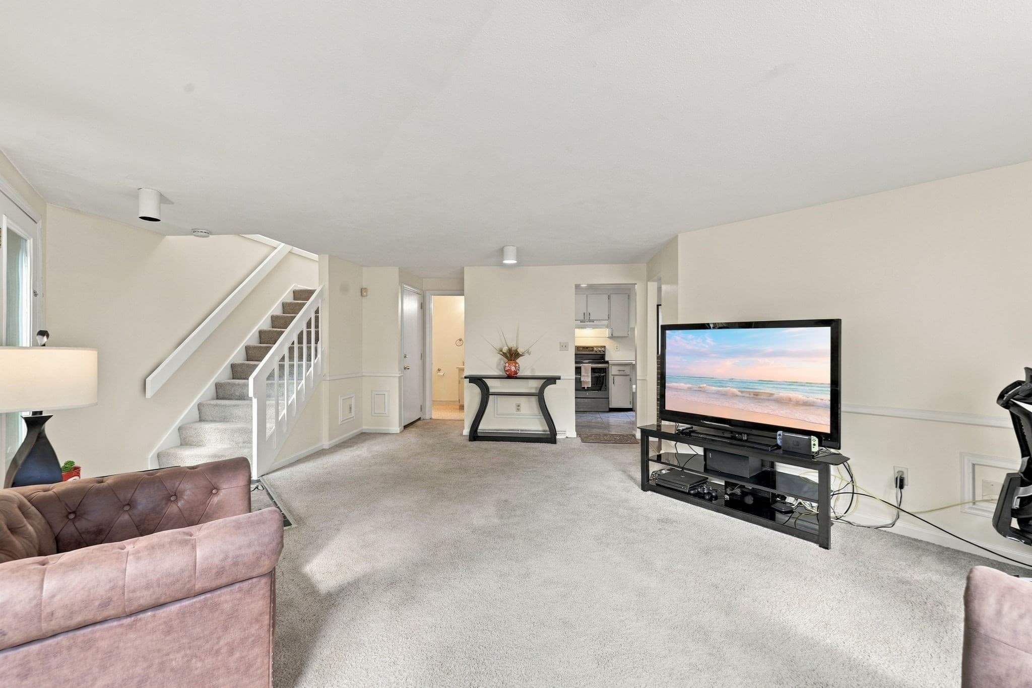 Condominium at 161 Leland Farm Rd # 161, Ashland MA 01721, Ashland, photo 3 of 42