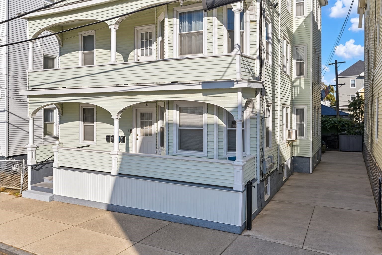 4 Family at 18 Mcgurk St, New Bedford MA 02744, photo 23 of 28