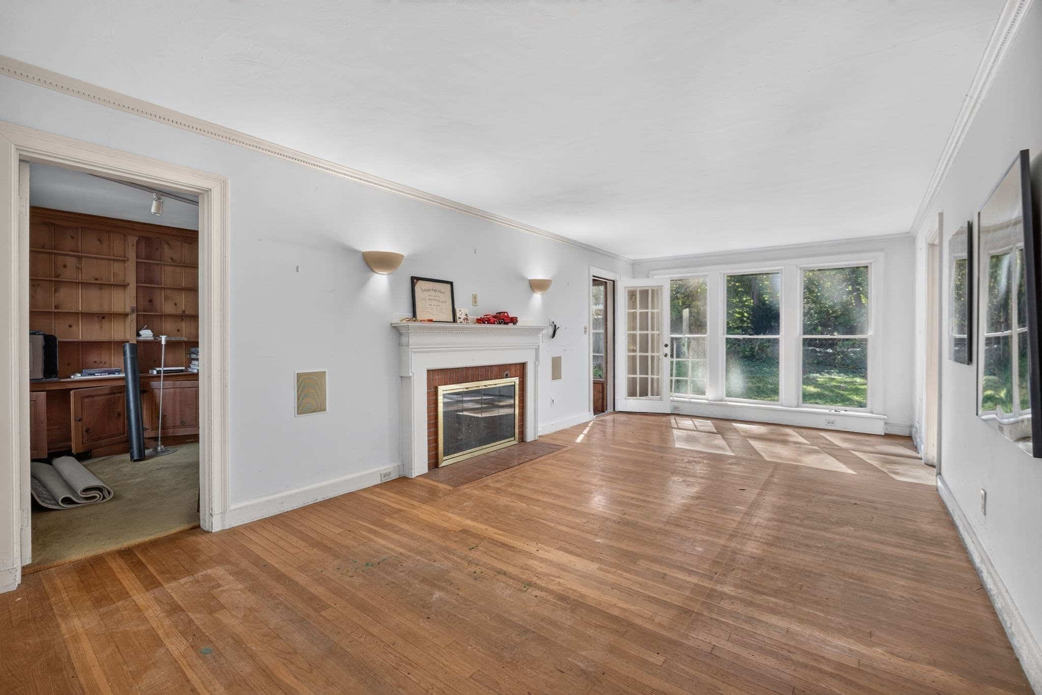 Single Family Residence at 26 Fairfax St, Newton MA 02465, Newton, photo 6 of 32