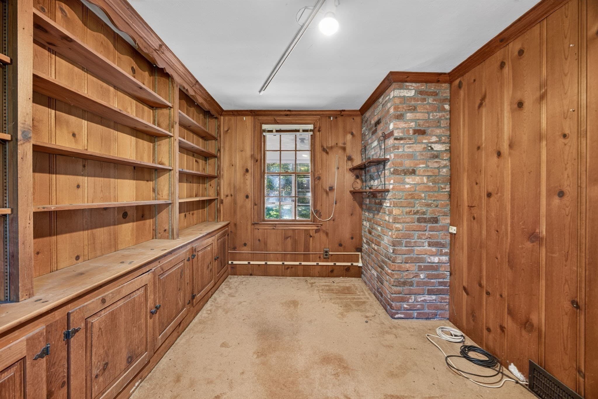 Single Family Residence at 26 Fairfax St, Newton MA 02465, Newton, photo 7 of 32