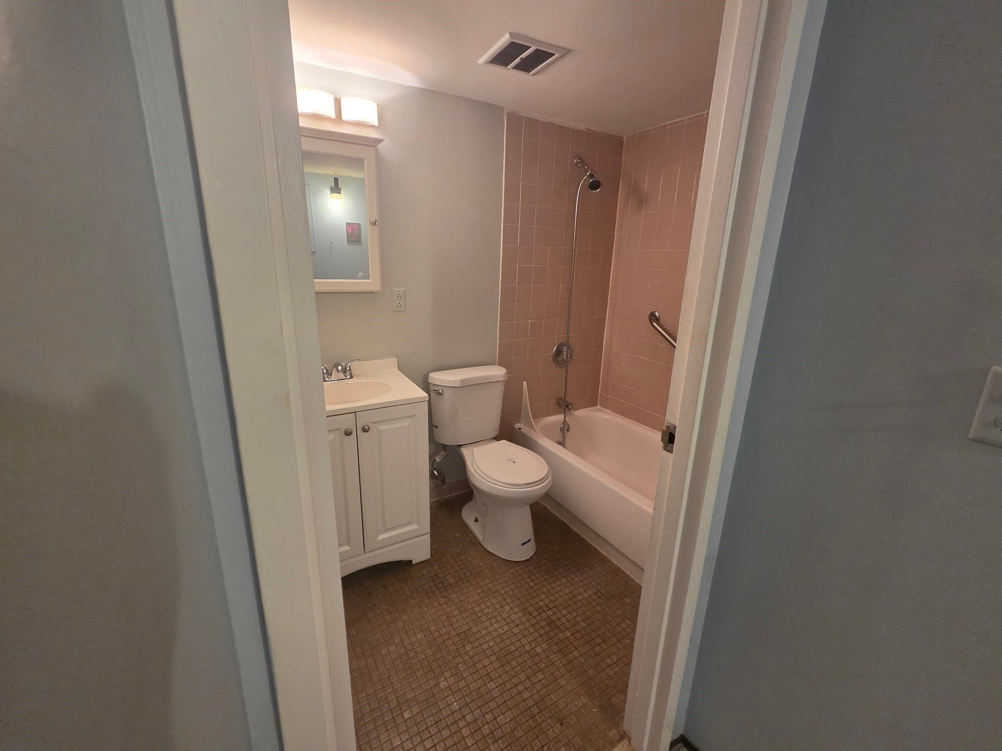 Stock Cooperative at 1 Northridge Rd # B, Beverly MA 01915, Beverly, photo 17 of 29