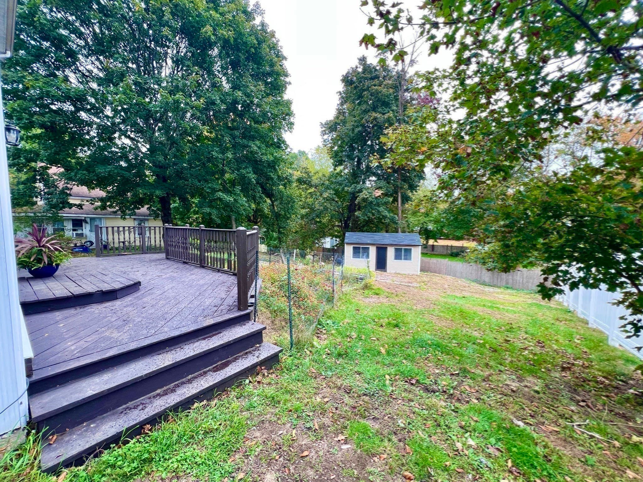 Single Family Residence at 23 Stowe Ct, Hudson MA 01749, Hudson, photo 39 of 40