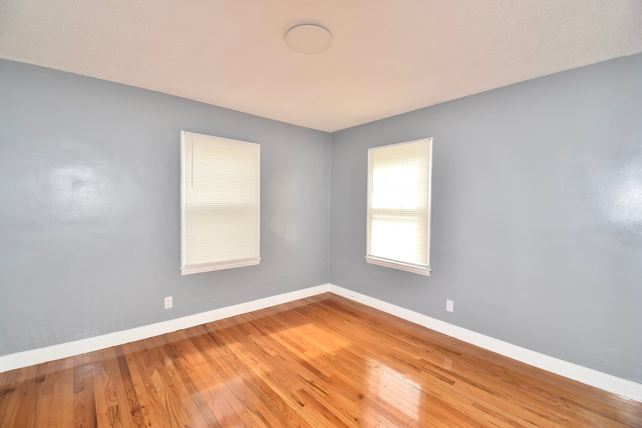 Single Family Residence at 95 Kingsley St, Springfield MA 01104, Springfield, photo 20 of 26