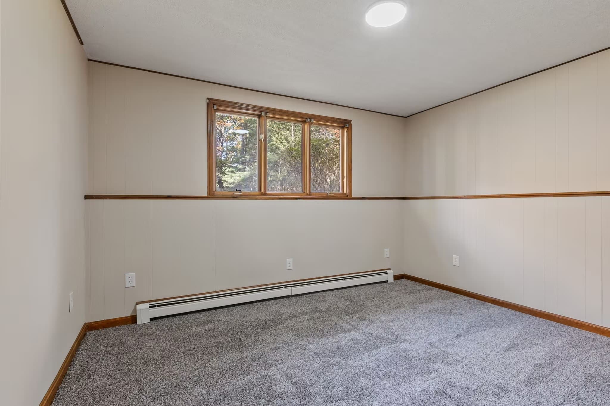 Single Family Residence at 1366 New Sherborn Rd, Athol MA 01331, Athol, photo 17 of 21