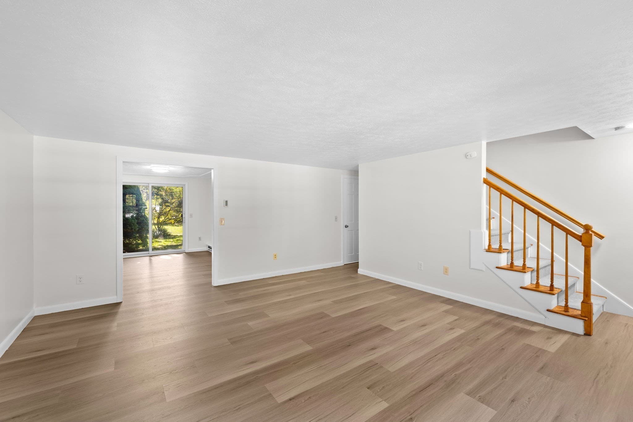 Condominium at 374 Davisville Rd # 4, Falmouth MA 02536, Falmouth, photo 12 of 37