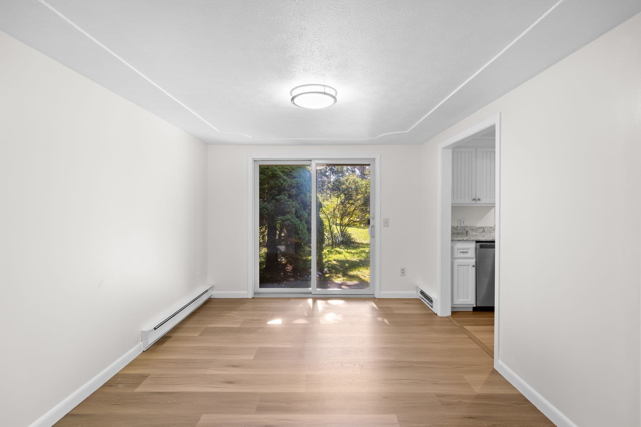 Condominium at 374 Davisville Rd # 4, Falmouth MA 02536, Falmouth, photo 10 of 37