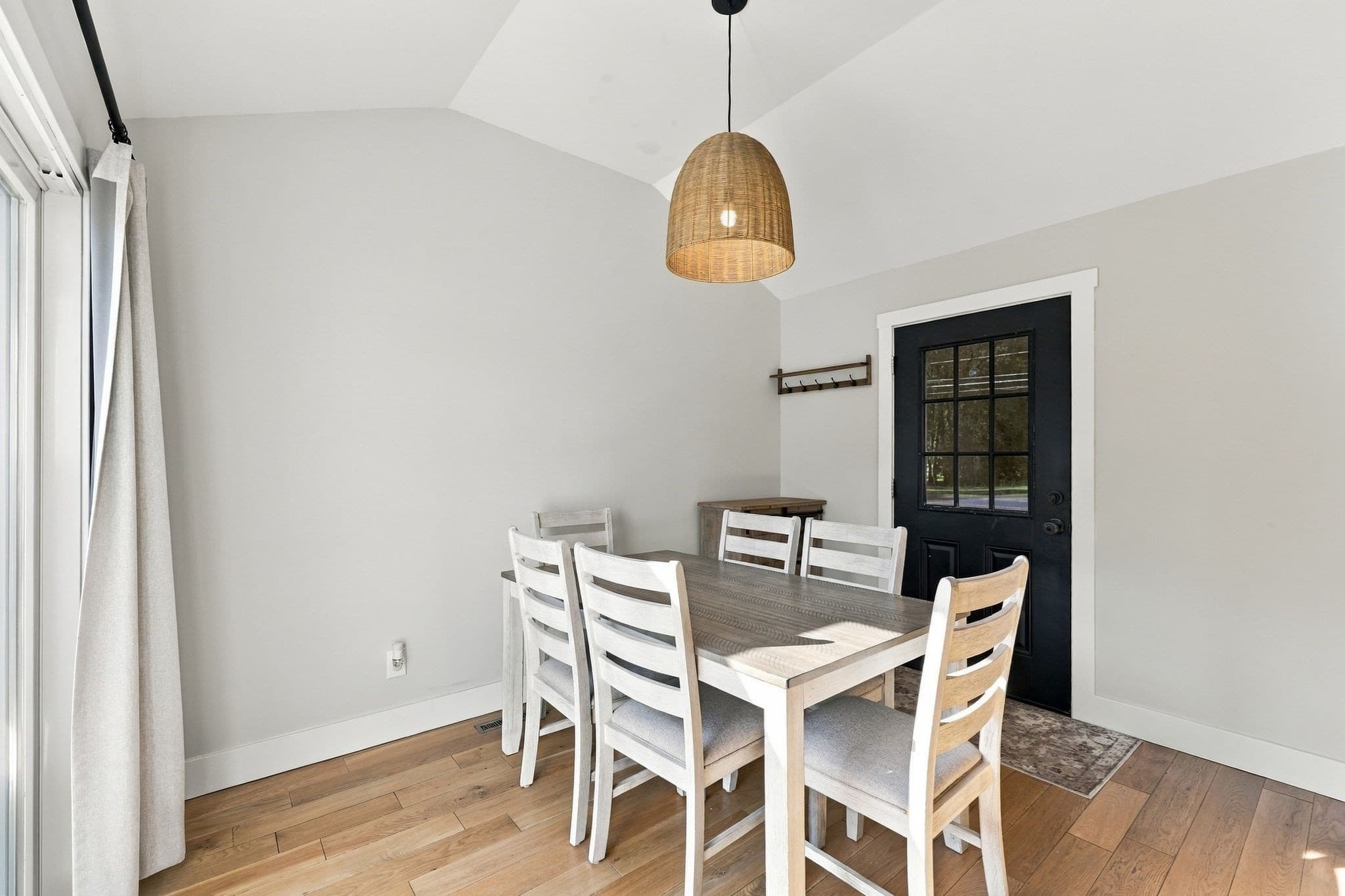Single Family Residence at 191 Lathrop St, South Hadley MA 01075, South Hadley, photo 17 of 41