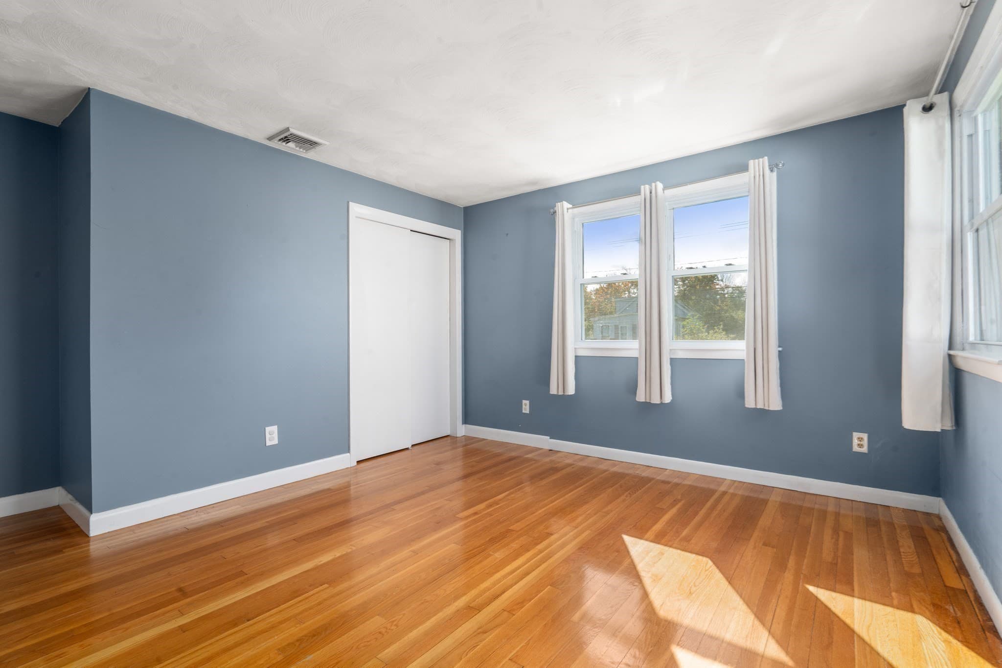 Single Family Residence at 95 Dean St, Raynham MA 02767, Raynham, photo 17 of 18