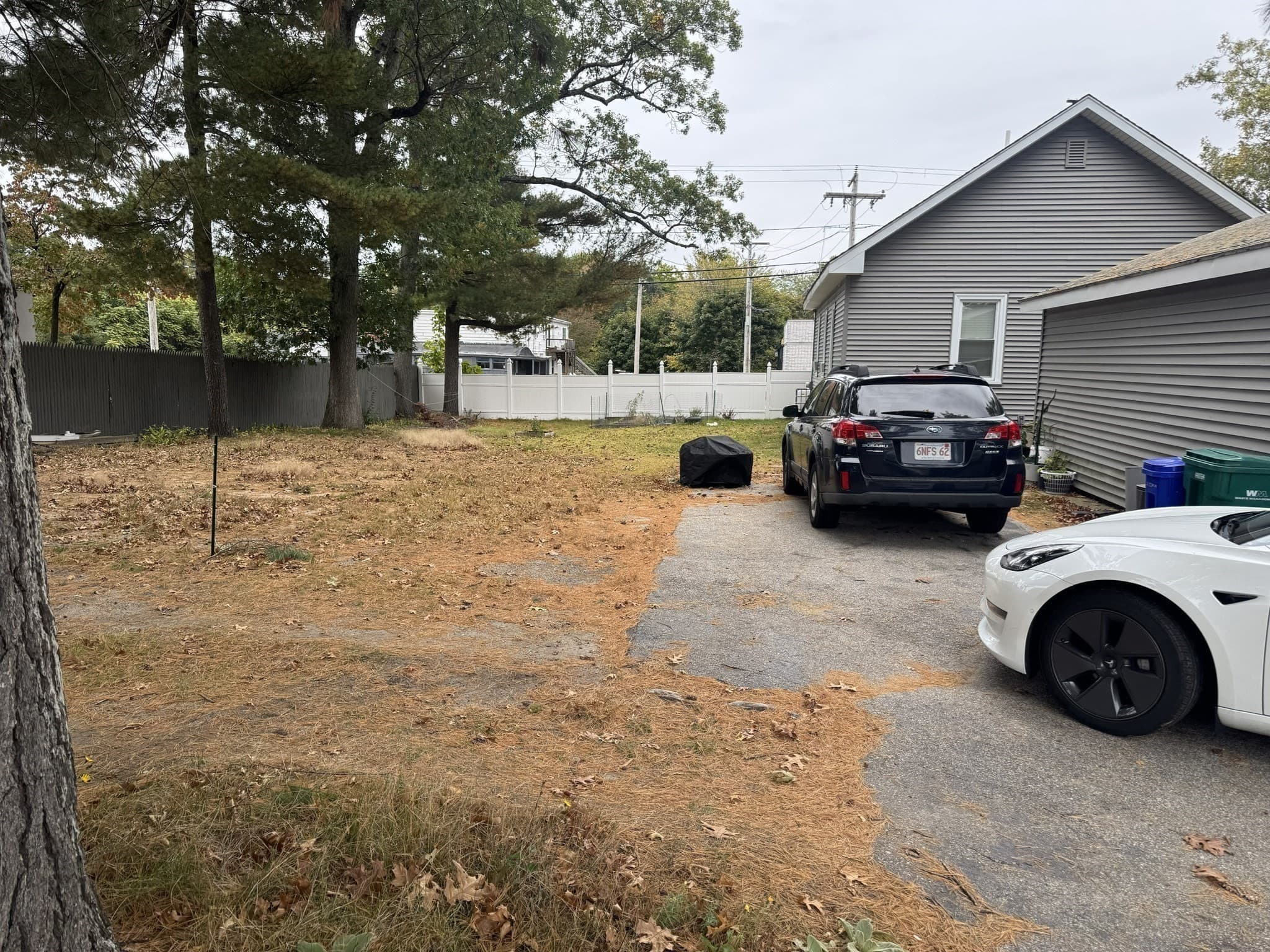 Single Family Residence at 735 Washington St, Attleboro MA 02703, Attleboro, photo 8 of 19