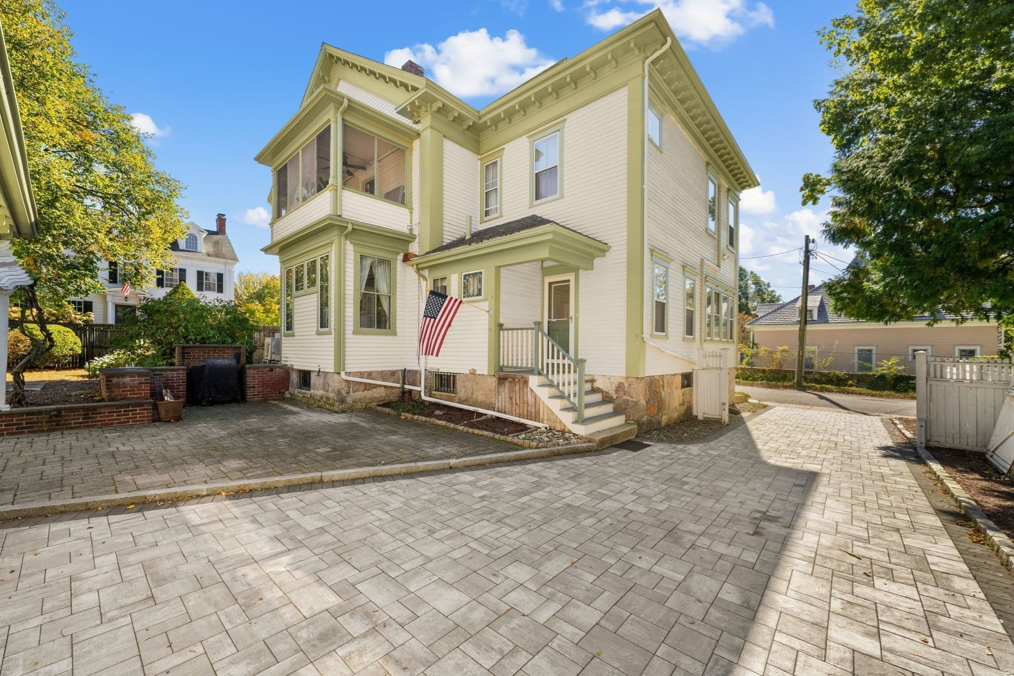 Single Family Residence at 117 Cottage St, New Bedford MA 02740, New Bedford, photo 37 of 42