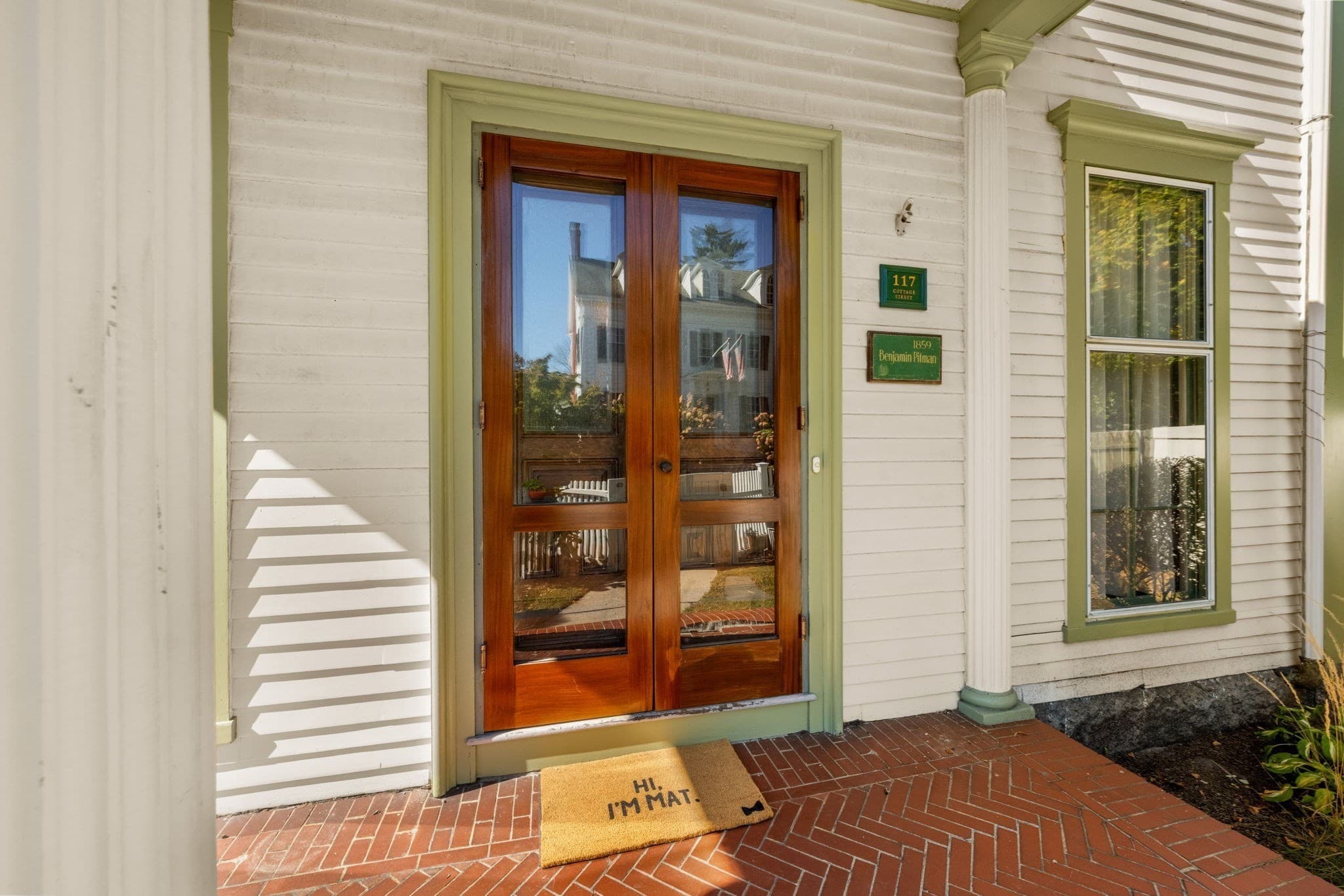 Single Family Residence at 117 Cottage St, New Bedford MA 02740, New Bedford, photo 4 of 42
