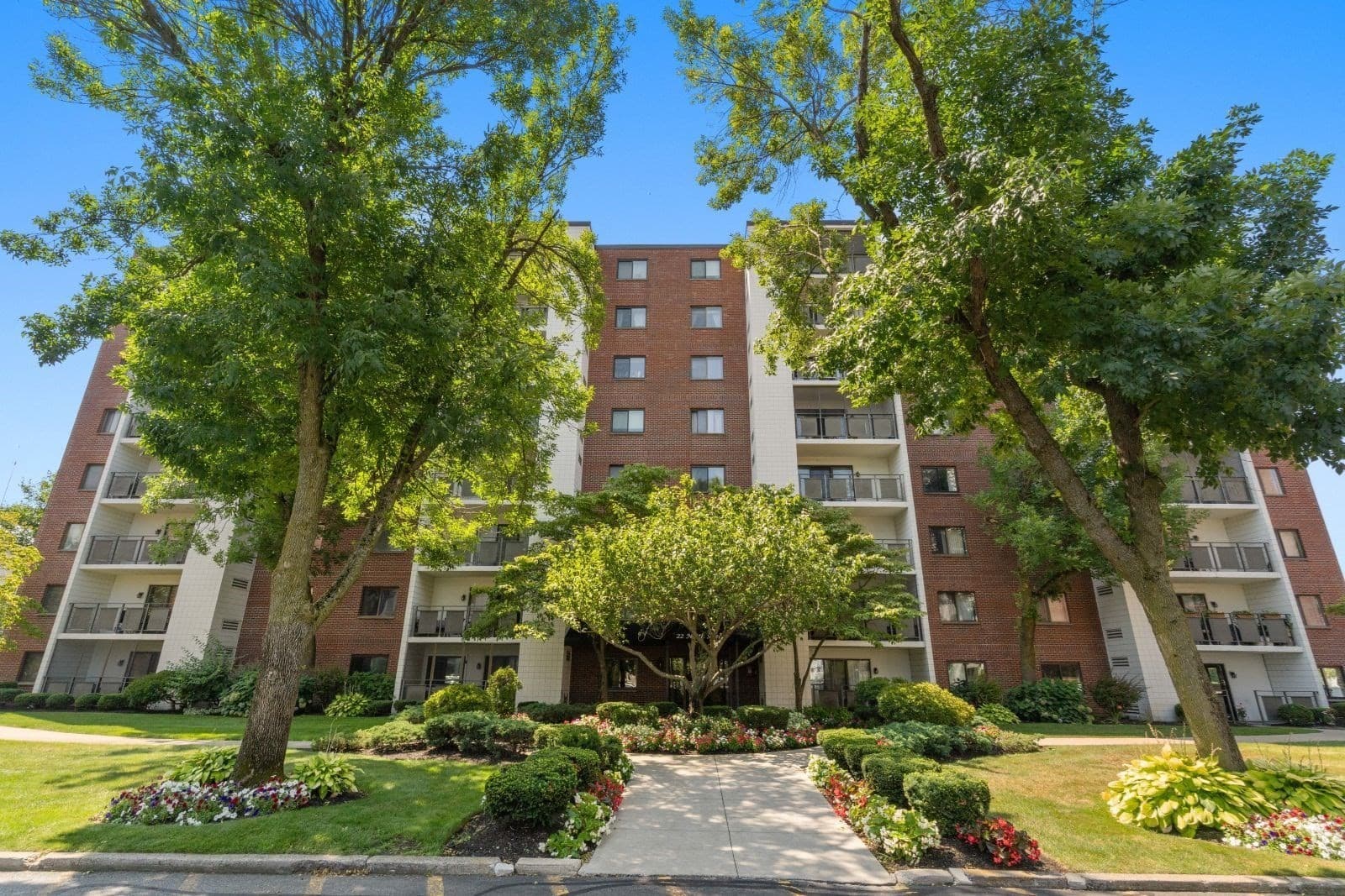 Condominium at 22 Ninth Street # 102, Medford MA 02155, photo 2 of 31