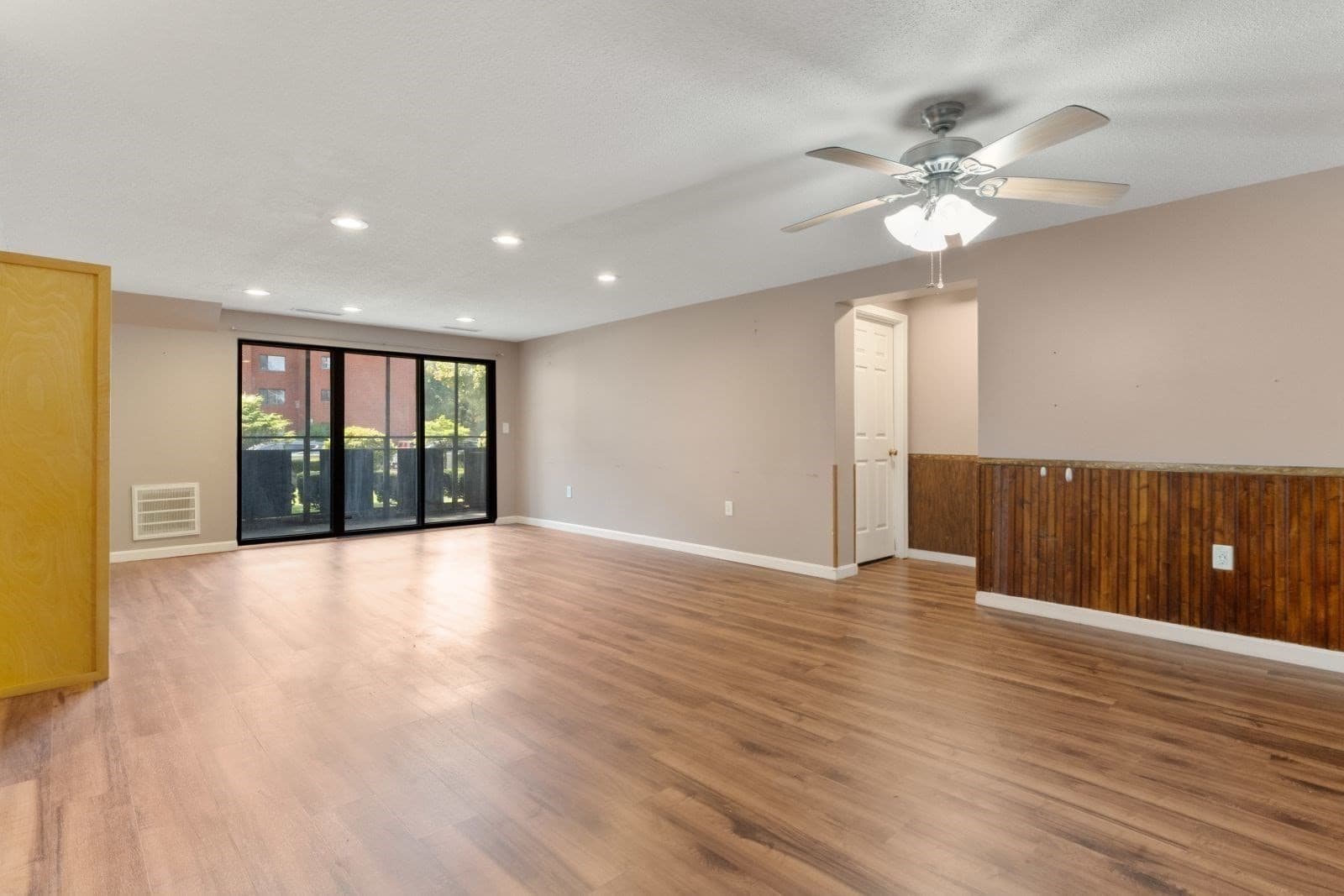 Condominium at 22 Ninth Street # 102, Medford MA 02155, photo 7 of 31