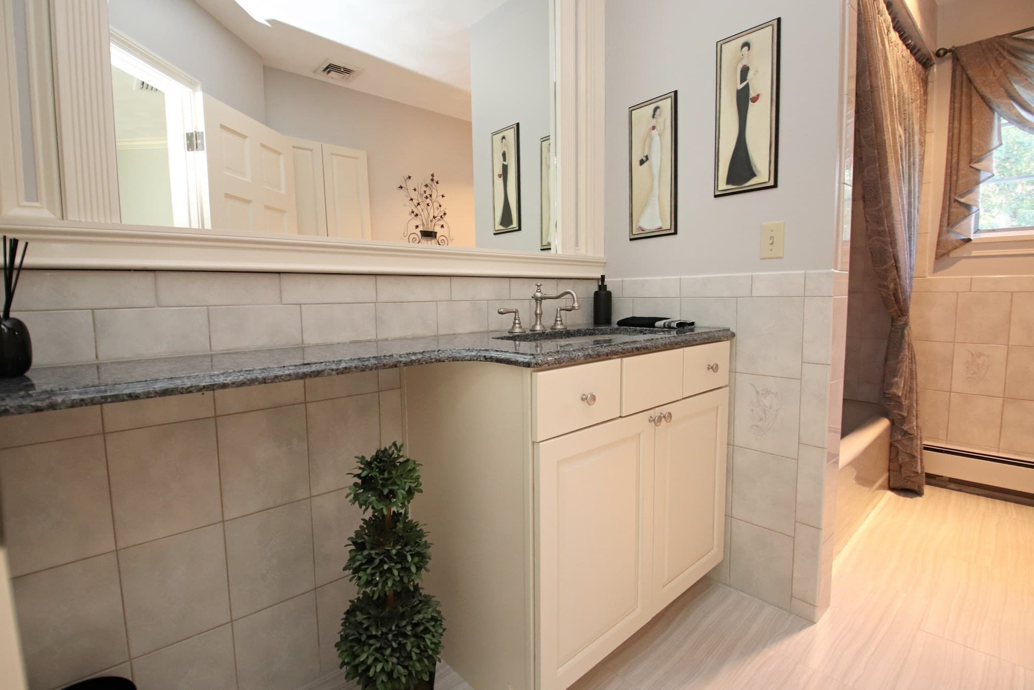 Single Family Residence at 33 Sanders Drive, Saugus MA 01906, Saugus, photo 27 of 42