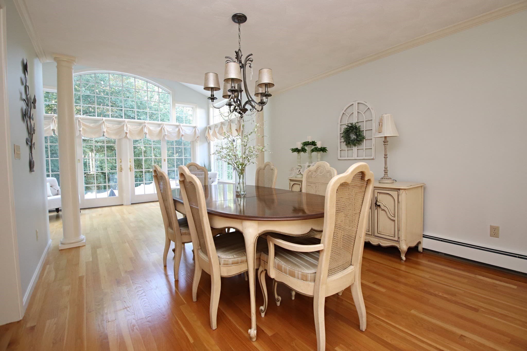 Single Family Residence at 33 Sanders Drive, Saugus MA 01906, Saugus, photo 6 of 42