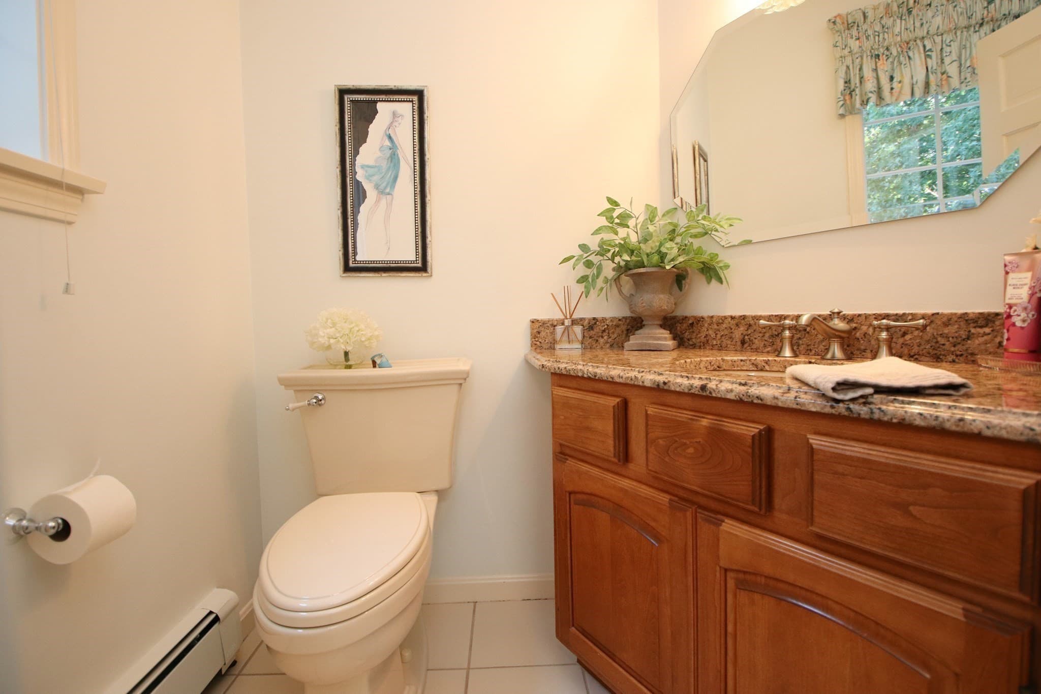 Single Family Residence at 33 Sanders Drive, Saugus MA 01906, Saugus, photo 18 of 42