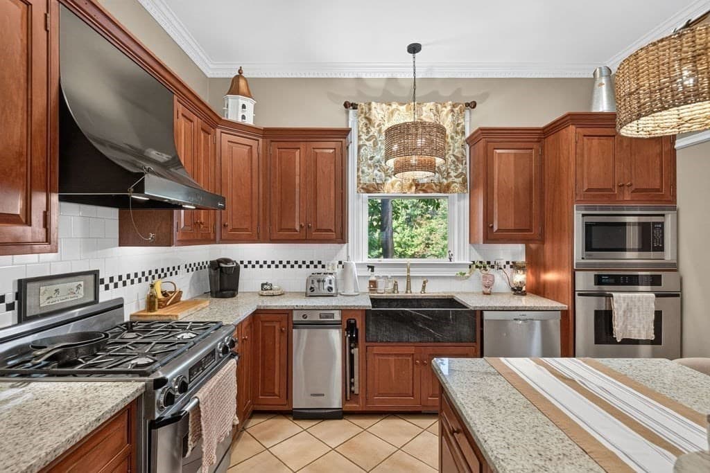 Single Family Residence at 114 Martin St, Rehoboth MA 02769, Rehoboth, photo 13 of 42