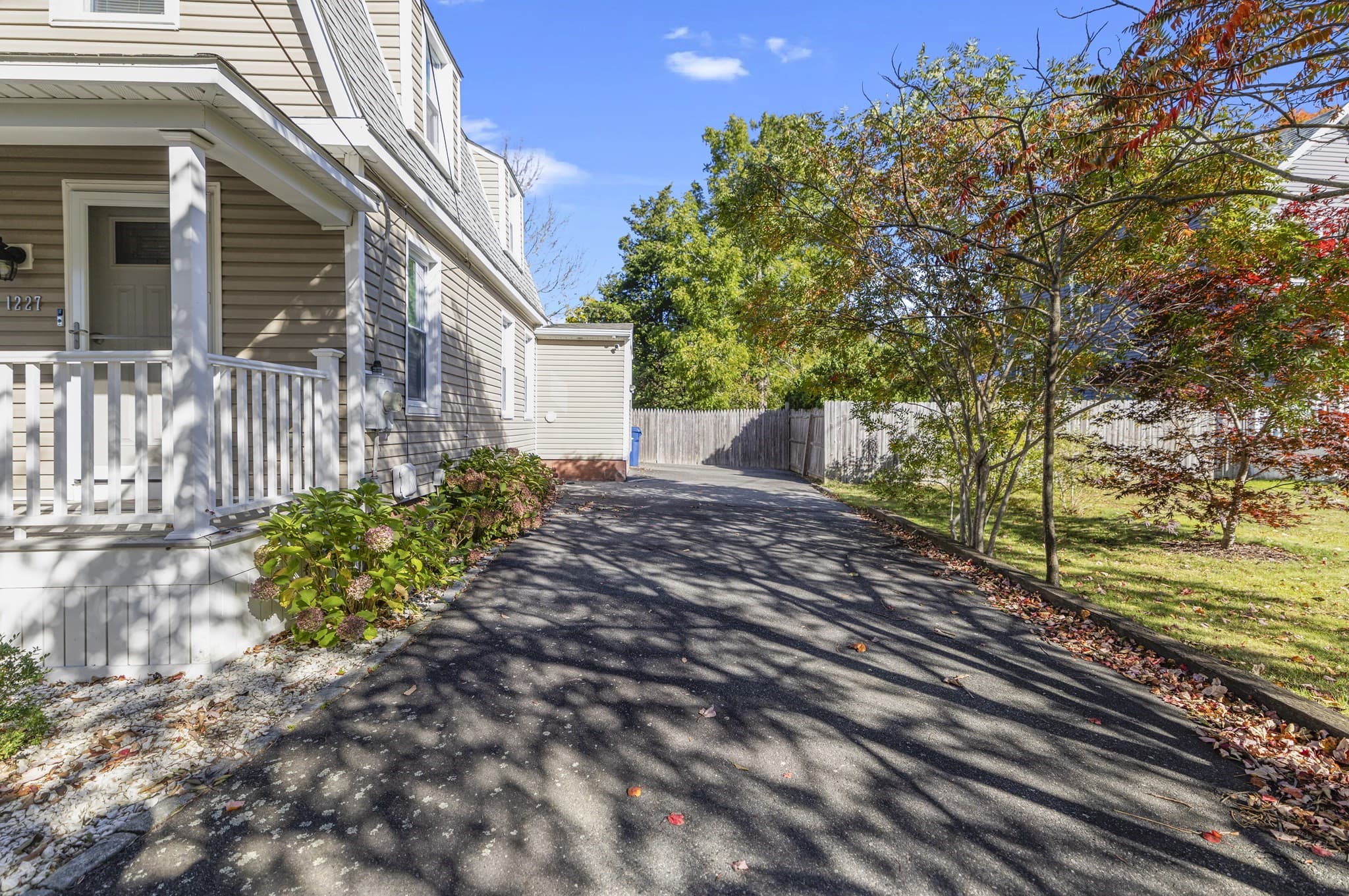 Single Family Residence at 1227 Old Plainville Rd, New Bedford MA 02745, New Bedford, photo 31 of 32