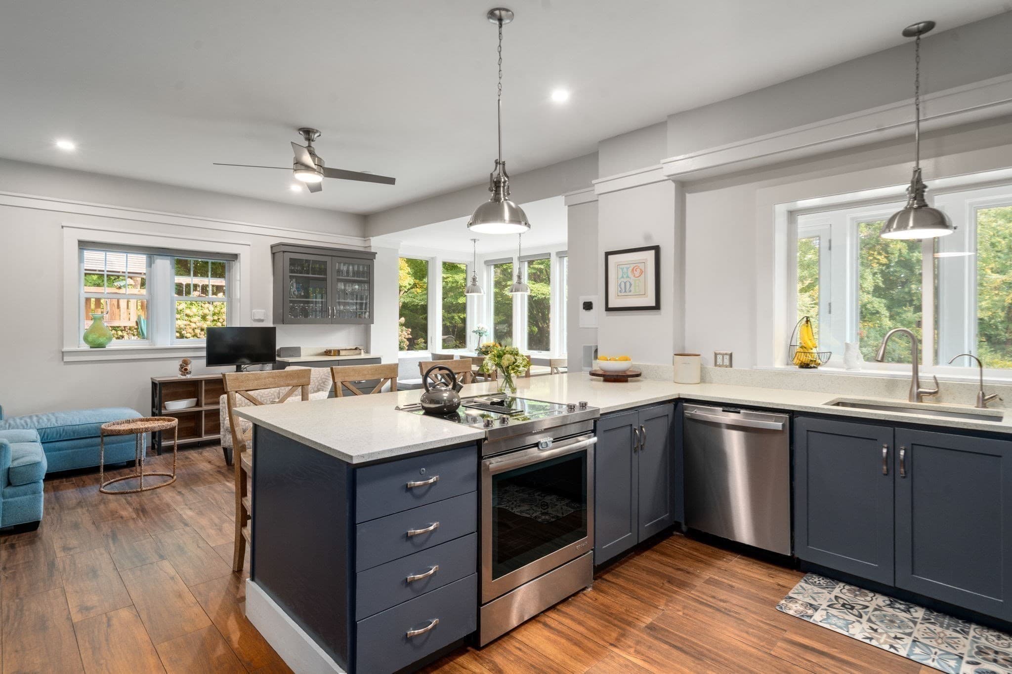 Single Family Residence at 341 Highland St, Milton MA 02186, Milton, photo 5 of 40