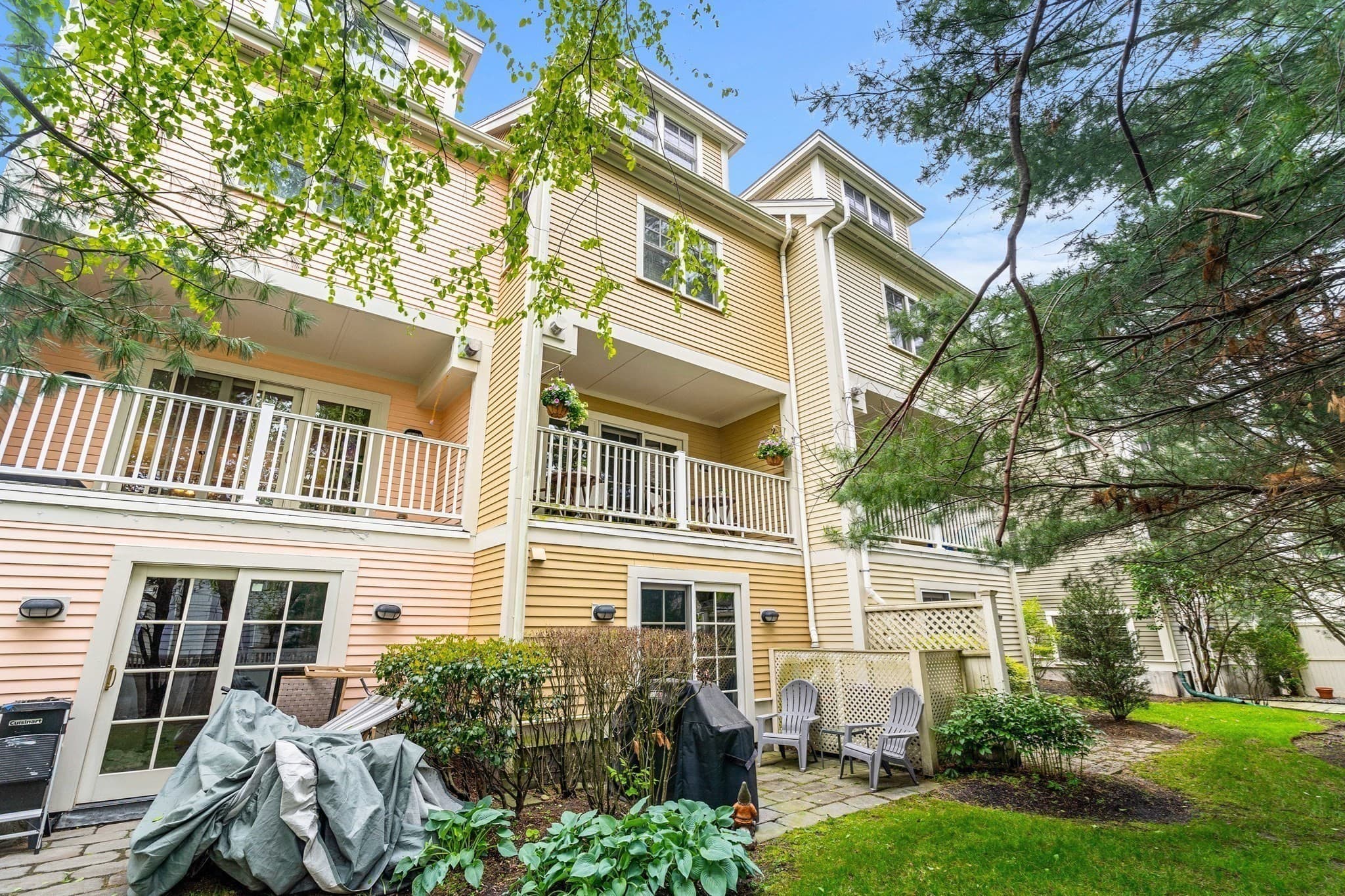 Condominium at 49 Intrepid Circle # 49, Marblehead MA 01945, Marblehead, photo 32 of 34