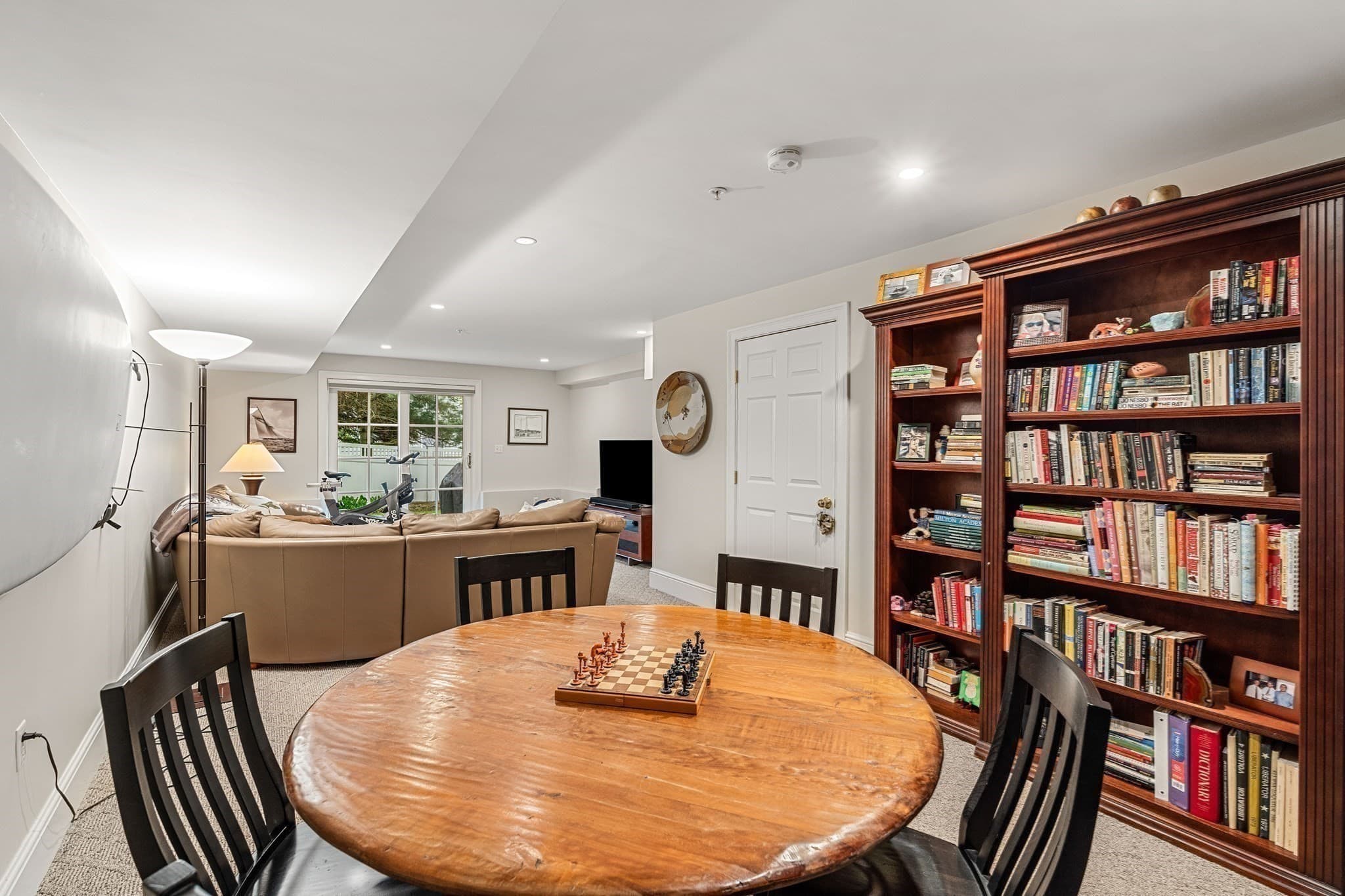 Condominium at 49 Intrepid Circle # 49, Marblehead MA 01945, Marblehead, photo 10 of 34