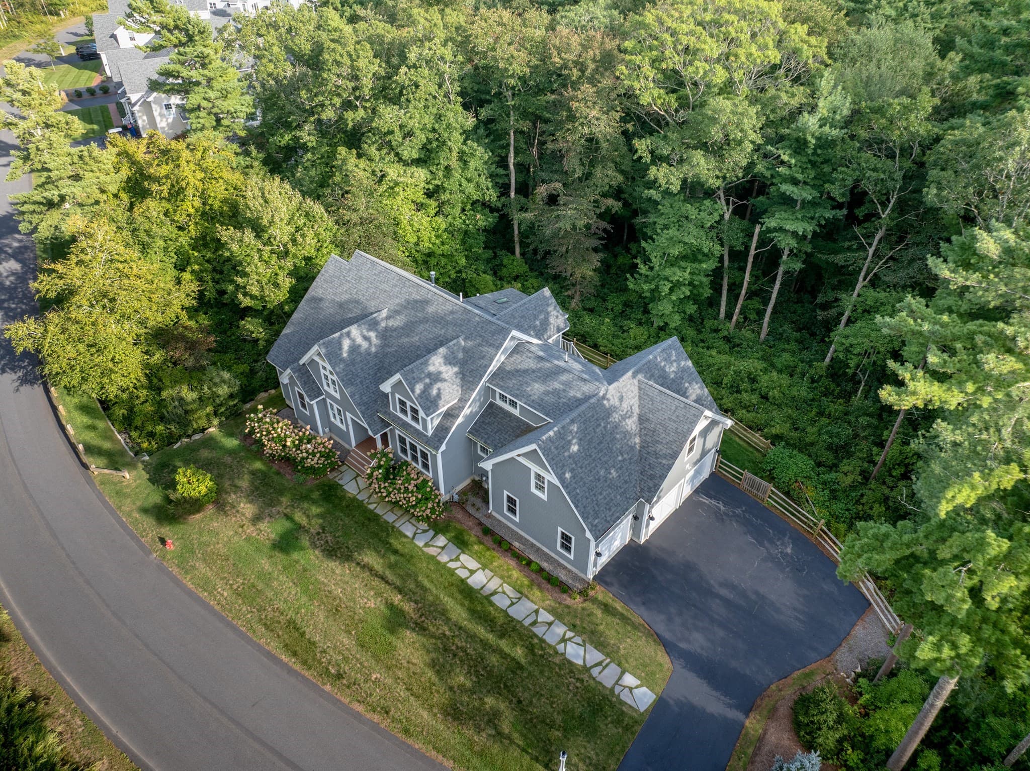 Single Family Residence at 12 Split Rock Ln, Mattapoisett MA 02739, Mattapoisett, photo 6 of 42