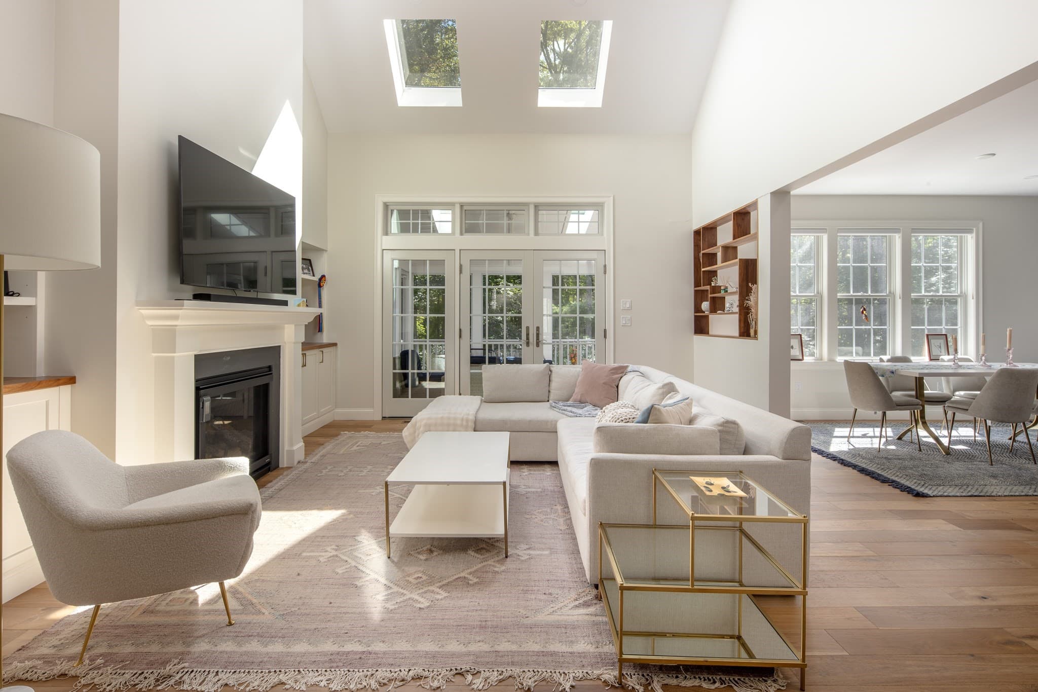 Single Family Residence at 12 Split Rock Ln, Mattapoisett MA 02739, Mattapoisett, photo 9 of 42